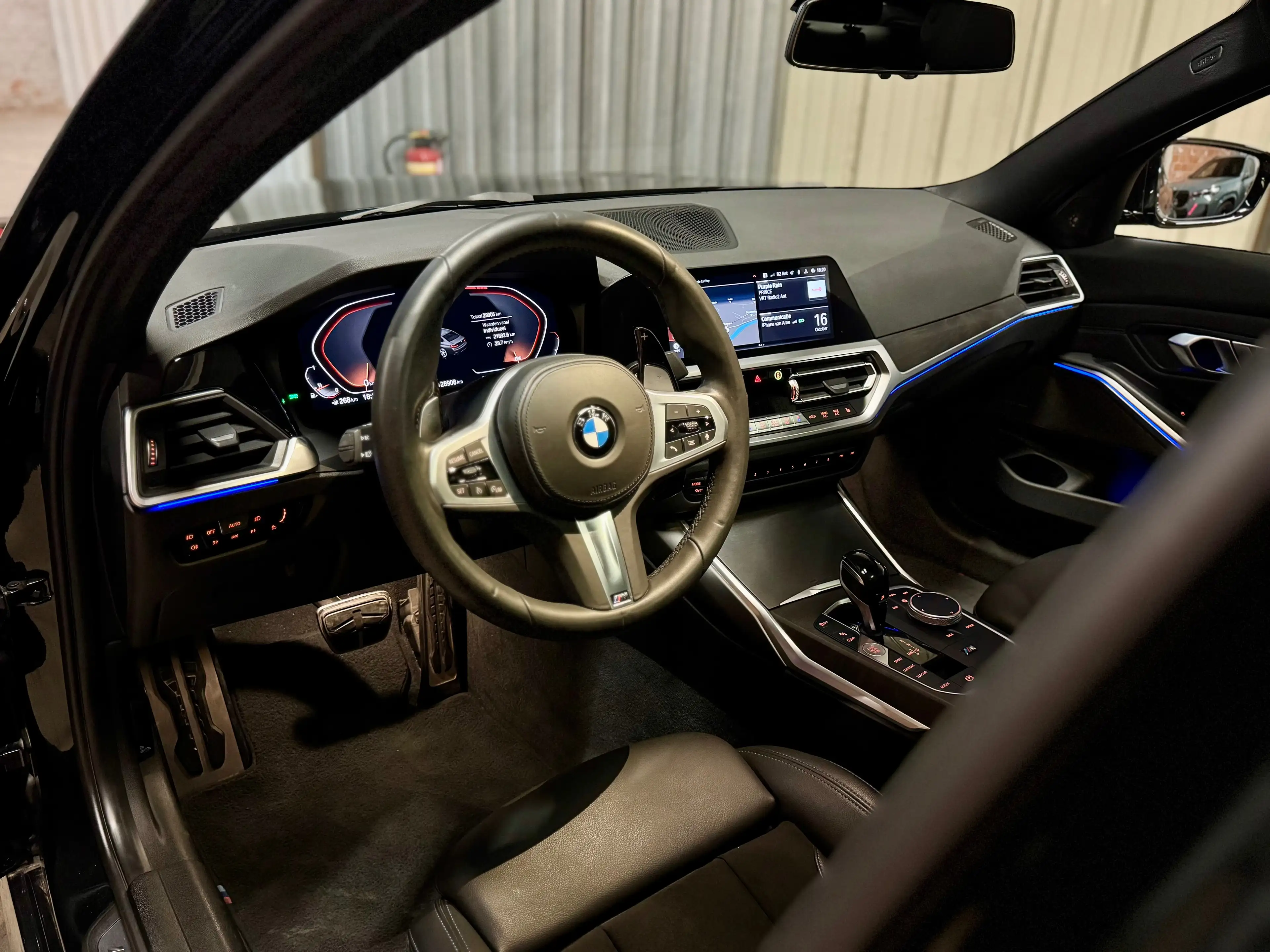 BMW 320 320iAS M Sport/Schuifdak/Harman Kardon/Elektrische Zetels/Keyless — photo 8