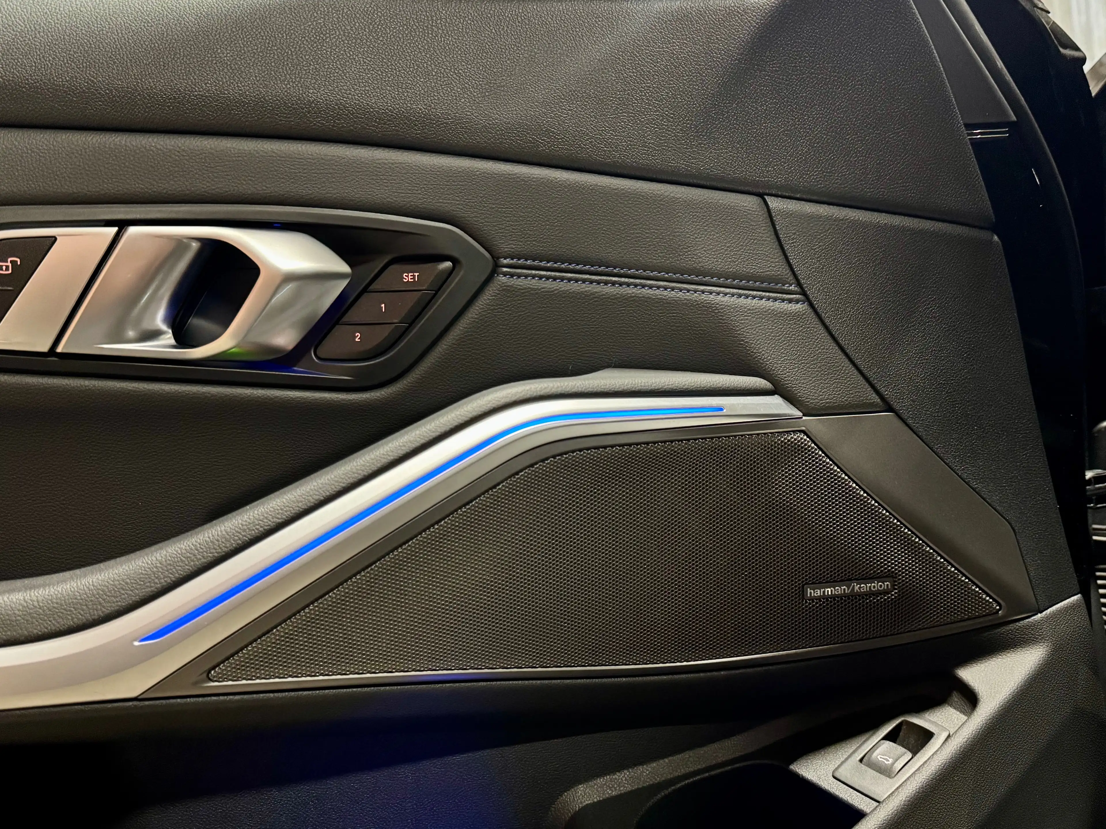 BMW 320 320iAS M Sport/Schuifdak/Harman Kardon/Elektrische Zetels/Keyless — photo 10