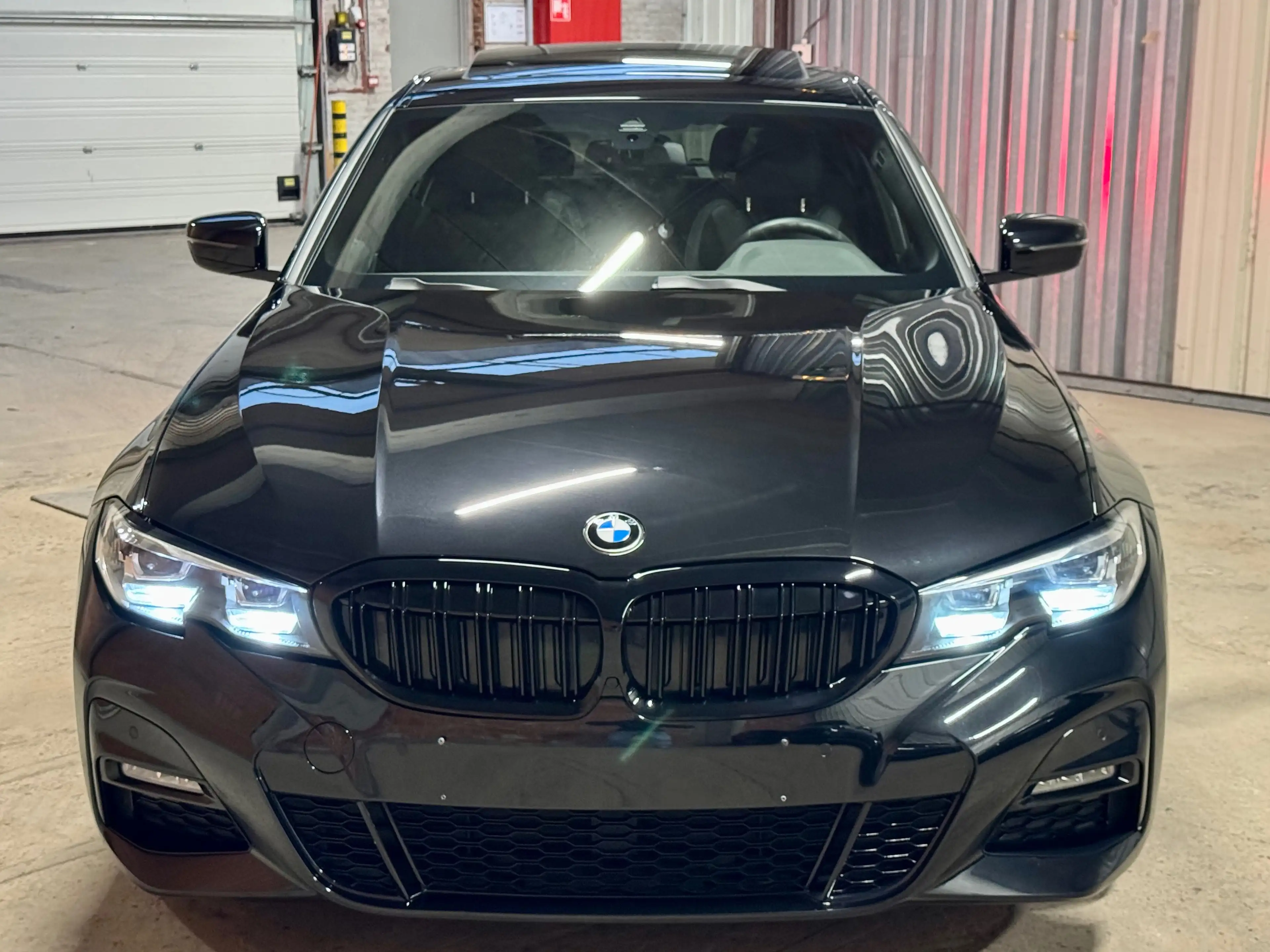BMW 320 320iAS M Sport/Schuifdak/Harman Kardon/Elektrische Zetels/Keyless — photo 3