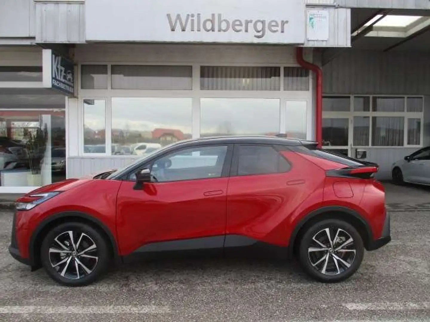 Toyota C-HR 1,8 Hybrid E-CVT Active Drive !!! TOP ANGEBOT !!! Rot - 2