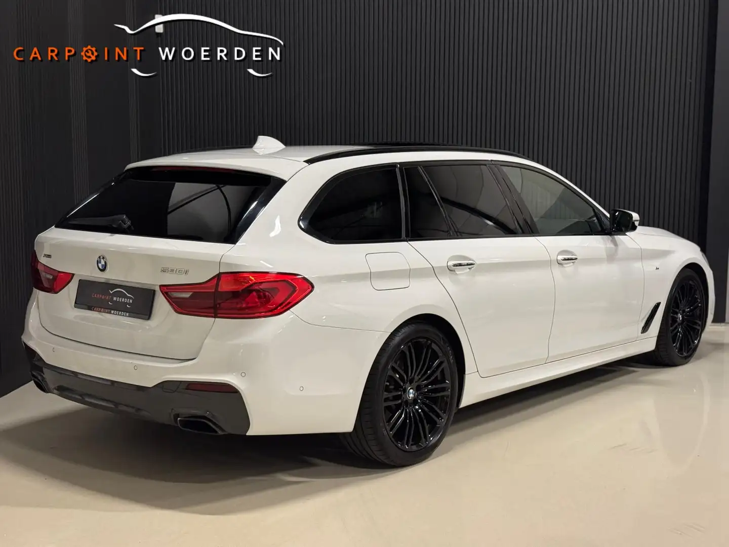 BMW 530 5-serie Touring 530i xDrive M Sport | PANO | HUD | Blanc - 2