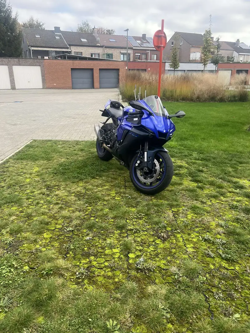 Yamaha YZF-R1 Modrá - 2