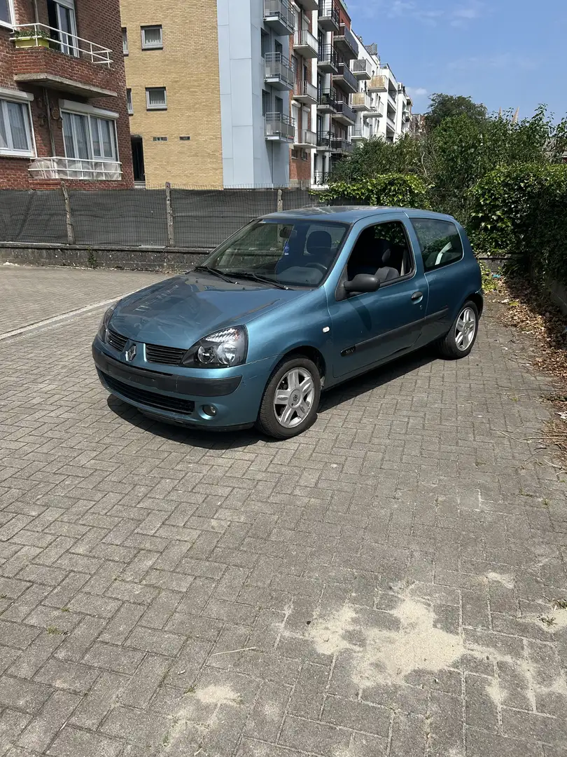 Renault Clio 1.2i 16v Authentique - 2