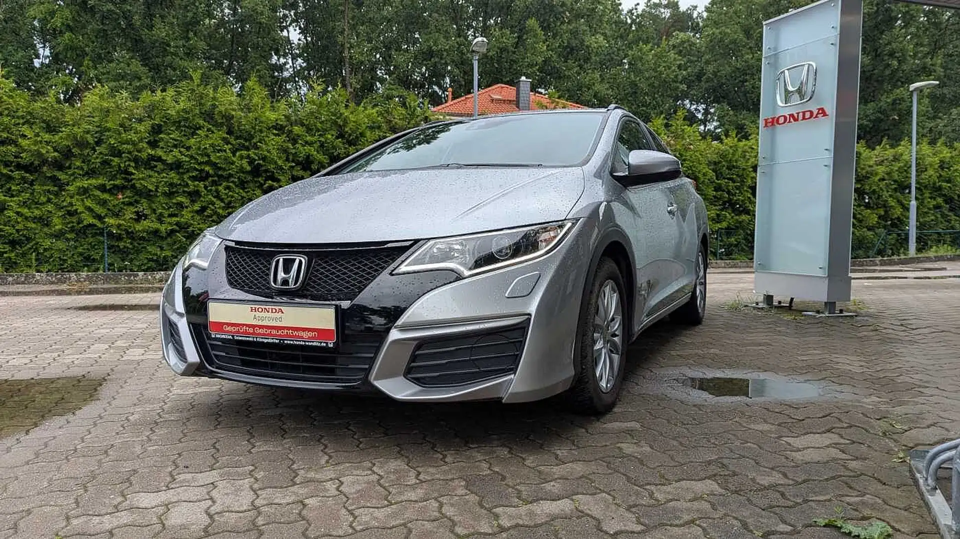 Honda Civic Tourer 1.8 i-VTEC Comfort Argent - 1