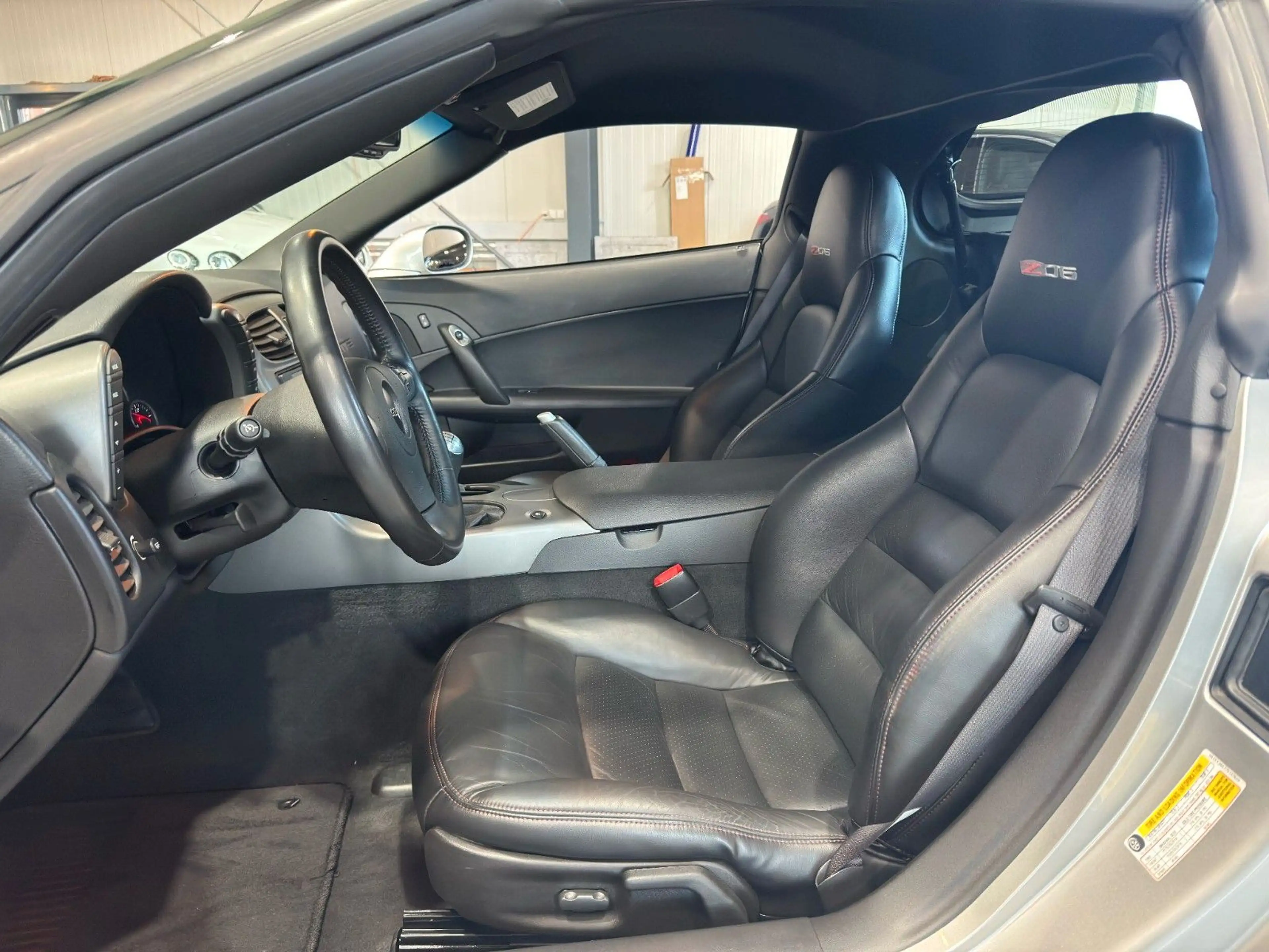 Corvette Z06 /V8/Coupé/HUD/SHZ/NAVI/VERBREITET/TITAN VENT — photo 9