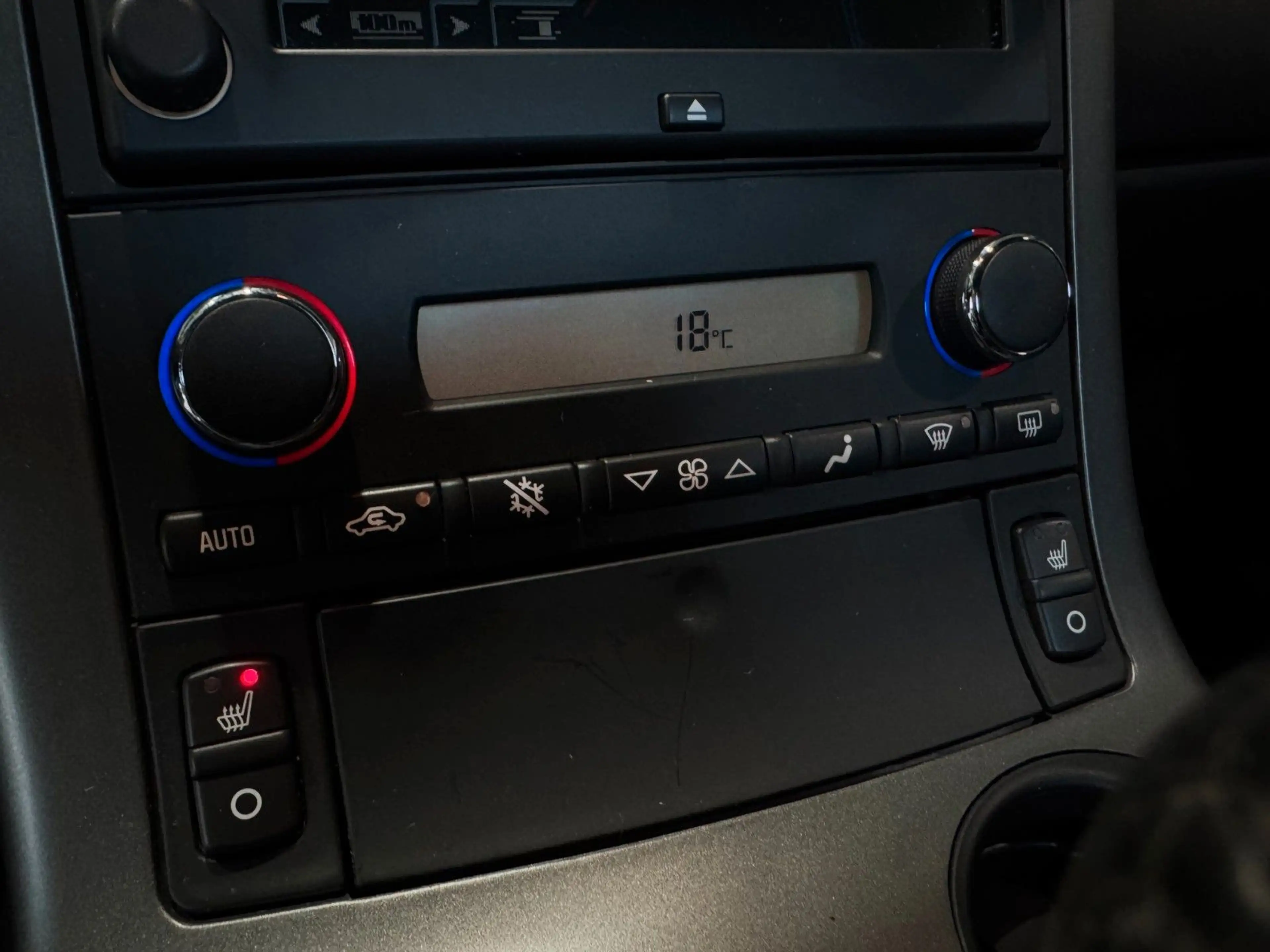 Corvette Z06 /V8/Coupé/HUD/SHZ/NAVI/VERBREITET/TITAN VENT — photo 15