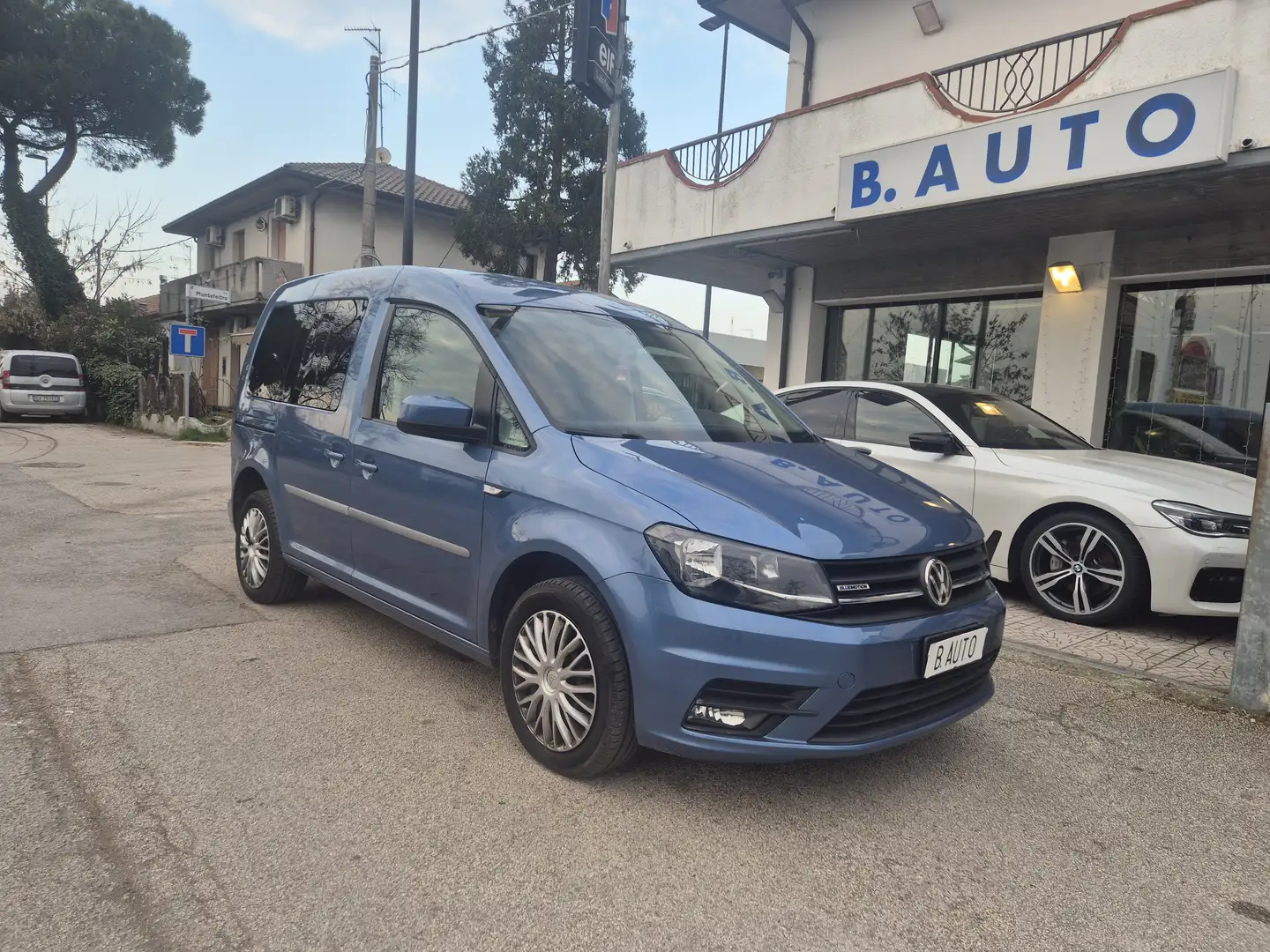 Volkswagen Caddy TGI Metano Blau - 1