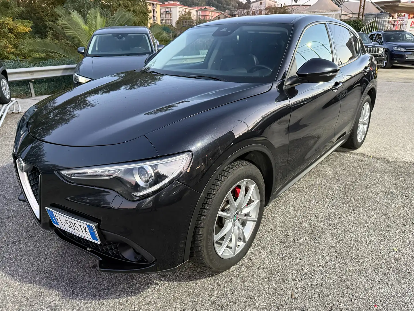 Alfa Romeo Stelvio Stelvio 2.2 t Executive Q4 210cv auto Nero - 1