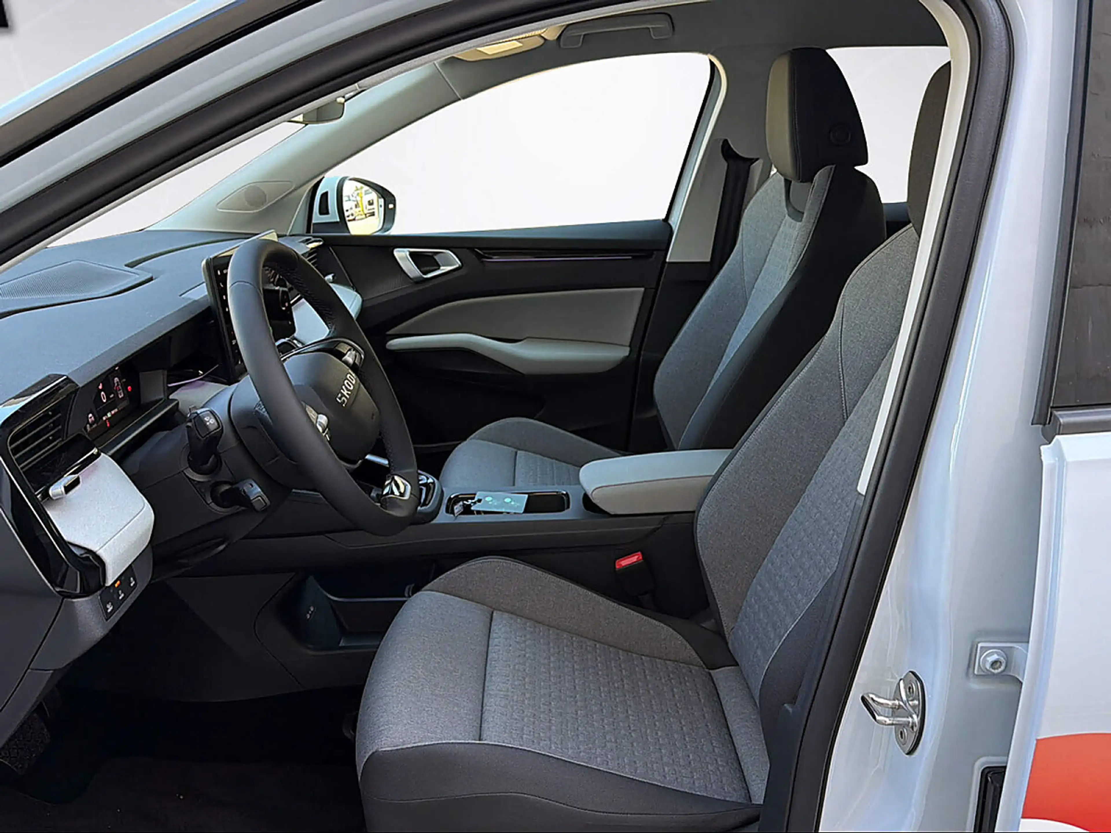 Skoda Epiq 55 Selection 51,7kWh — photo 10