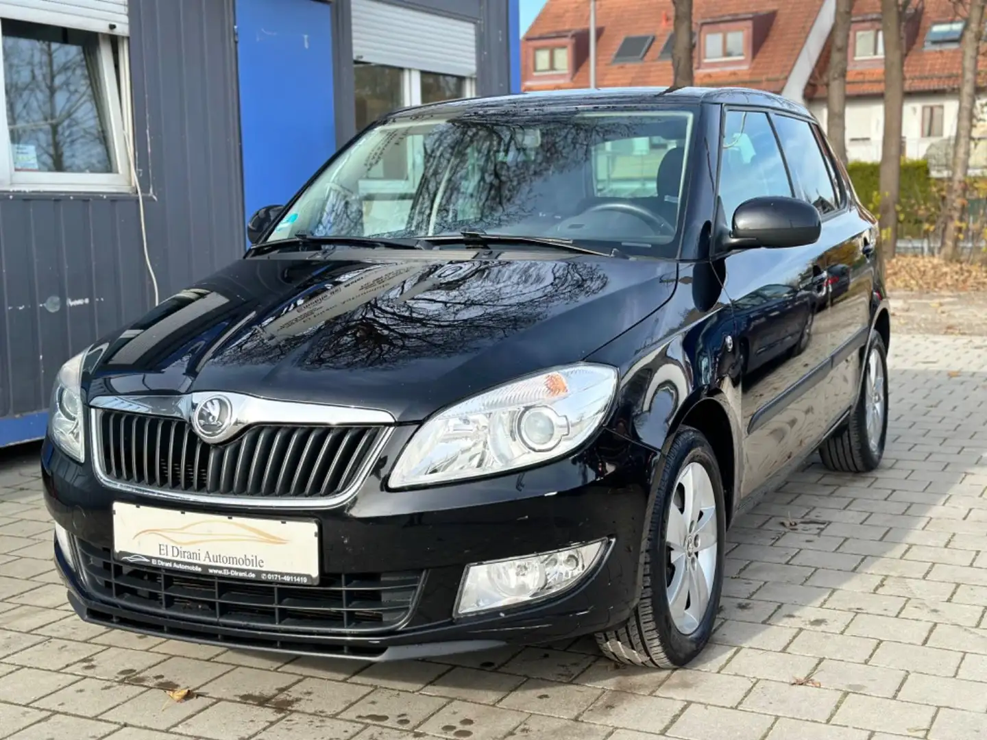 Skoda Fabia 1.2 TSI Fresh AHK/Sitzhz/PDC/Temp/Klima/ Negro - 1