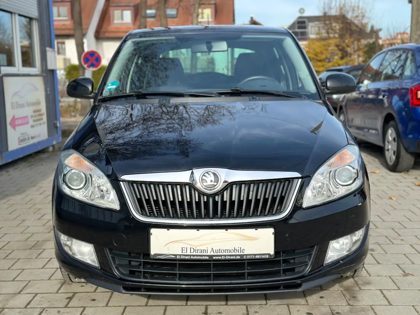Skoda Fabia 1.2 TSI Fresh AHK/Sitzhz/PDC/Temp/Klima/ Negro - 2