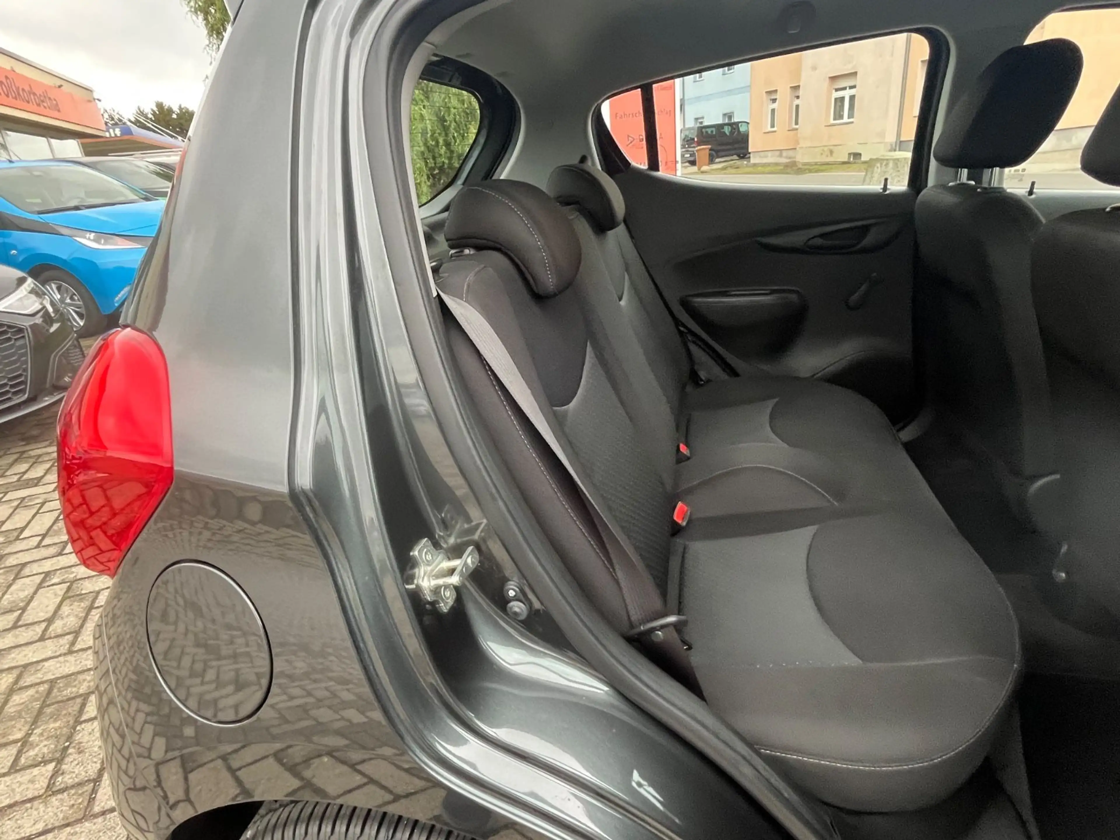 Opel Karl 1.0 Edition*Automatik*Lenk-und Sitzheizung* — photo 22