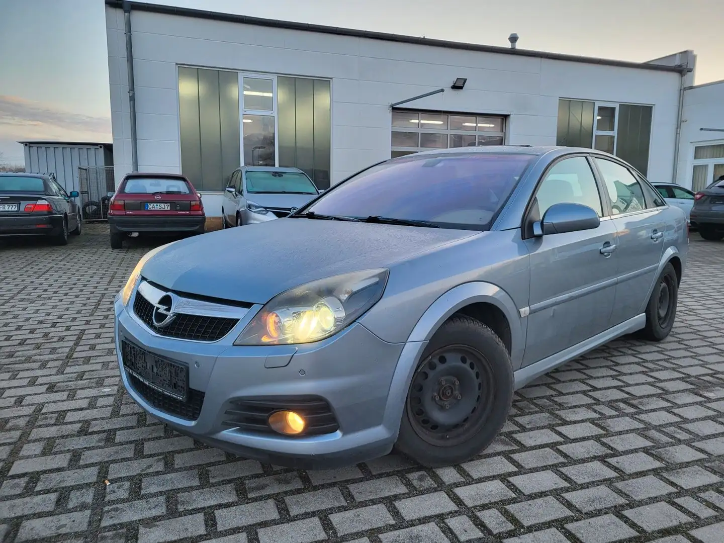 Opel Vectra C Lim. "GTS/Sport" BiXenon/Schiebedach Plateado - 1