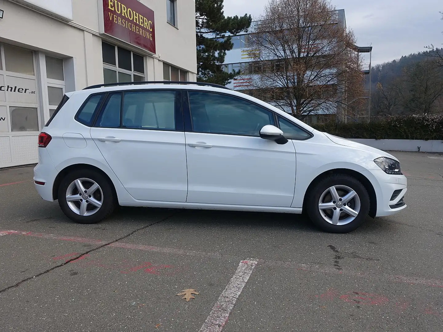 Volkswagen Golf Sportsvan 1,0 TSI Comfortline Weiß - 2