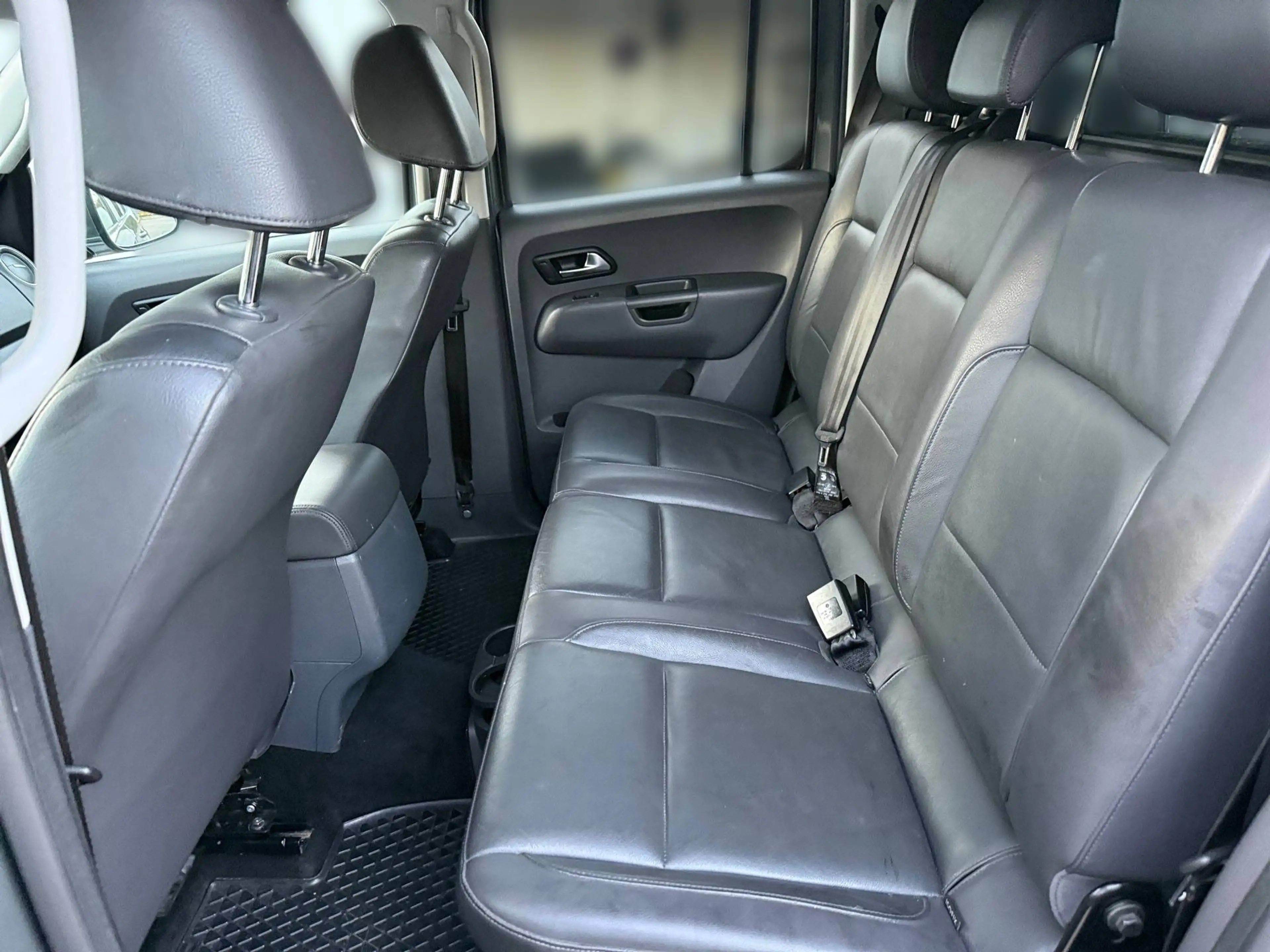 Volkswagen Amarok Highline DoubleCab 4Motion — photo 11