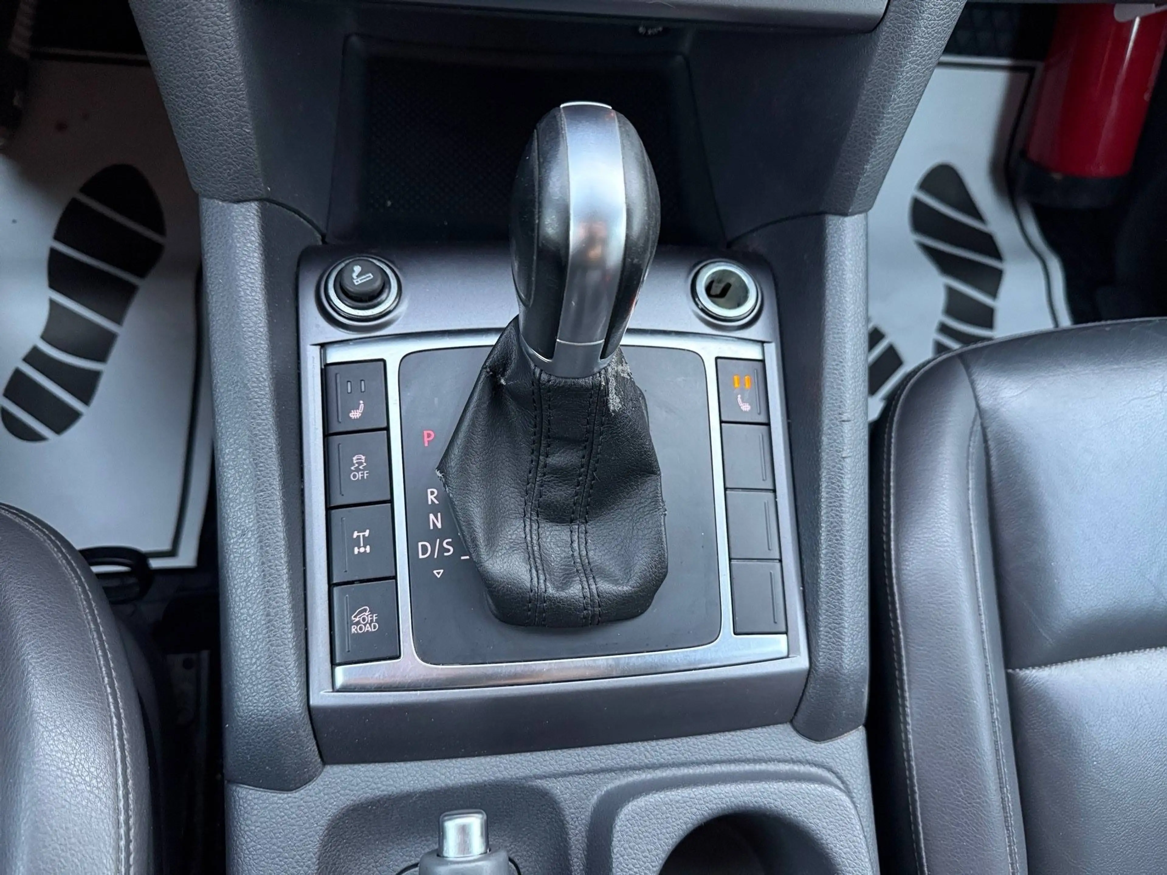 Volkswagen Amarok Highline DoubleCab 4Motion — photo 15