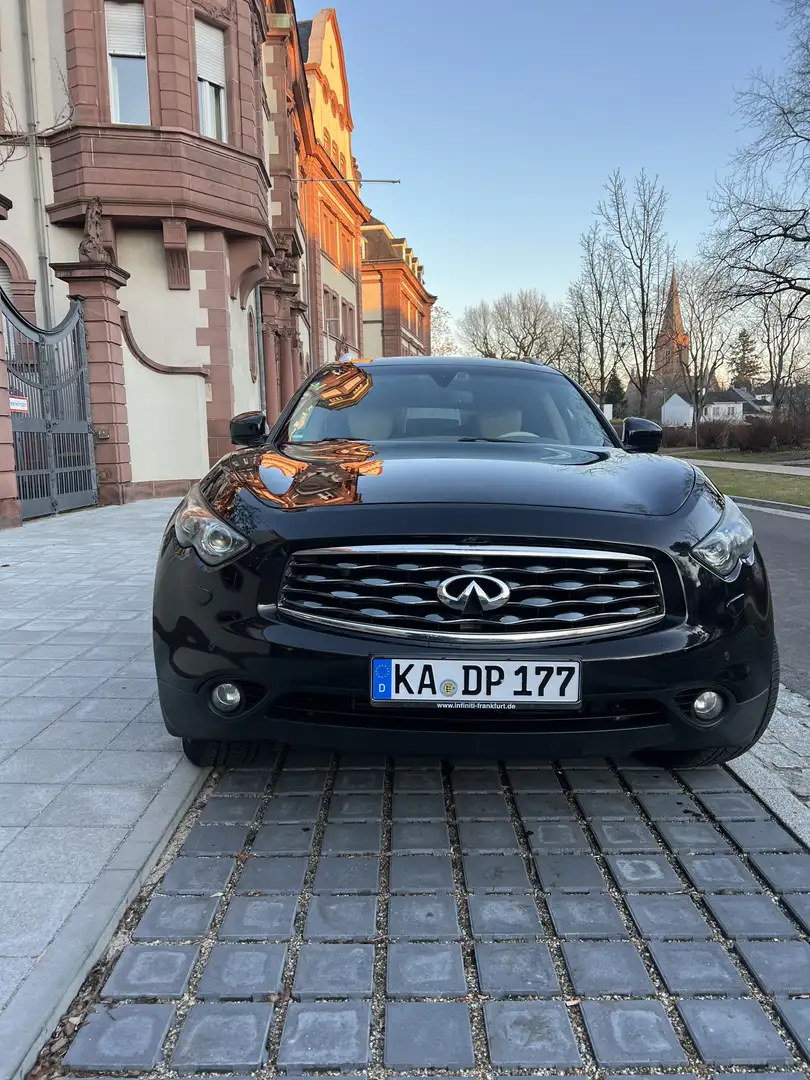 Infiniti FX FX30d AWD Aut. S Premium Schwarz - 2