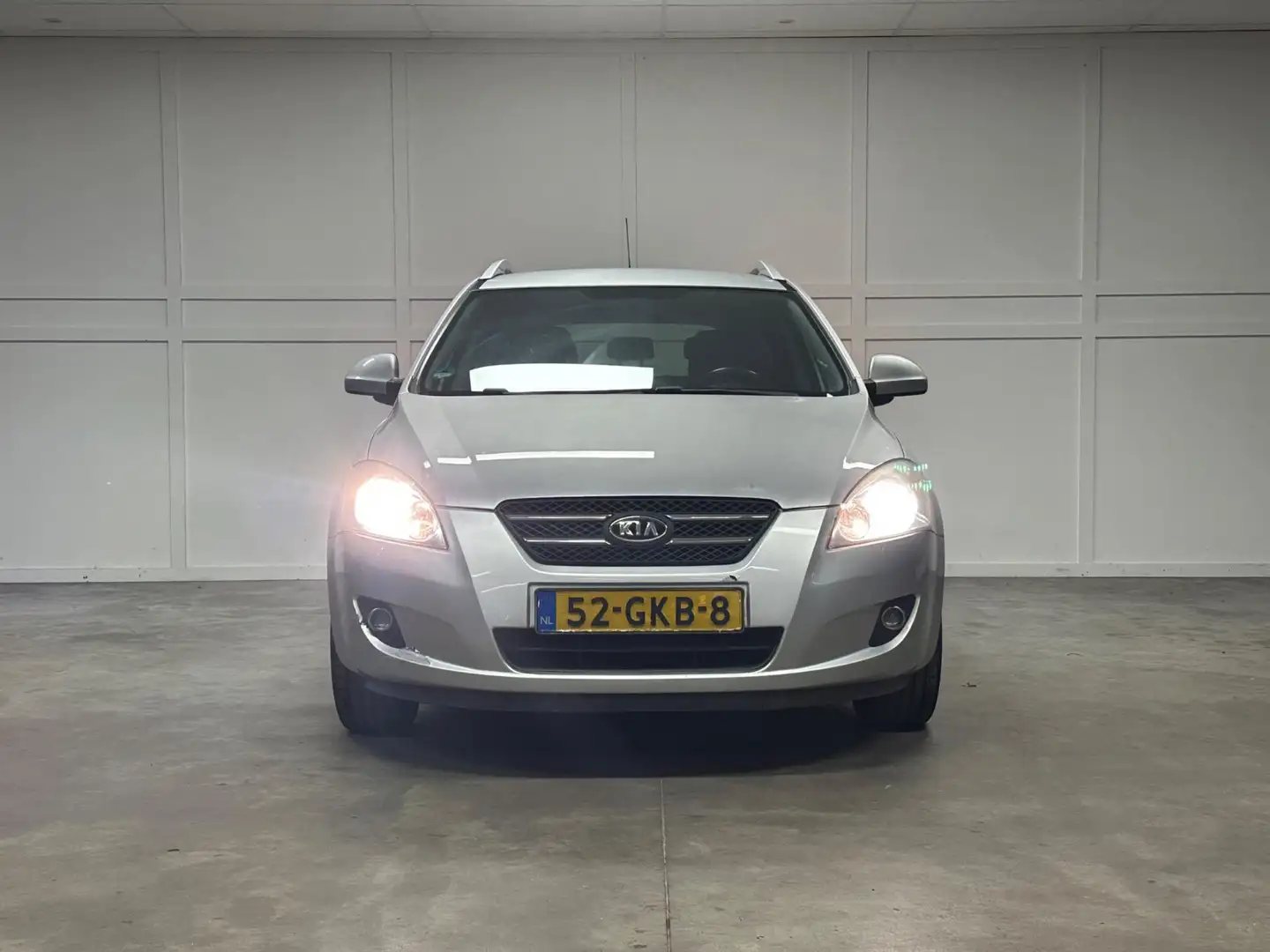 Kia Ceed / cee'd Sporty Wagon 1.4 All Stars Grijs - 2
