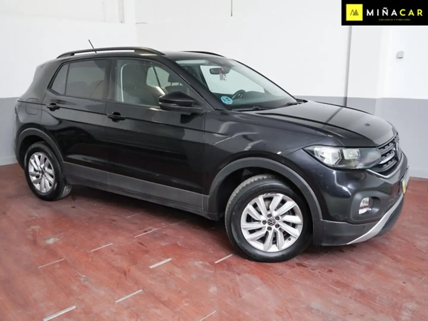 Volkswagen T-Cross 1.0 TSI Advance DSG7 81kW Negro - 2