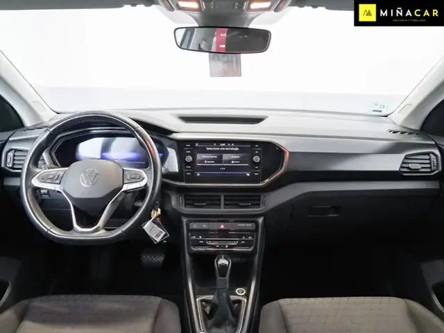 Volkswagen T-Cross view 5