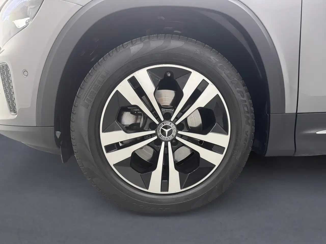 Mercedes-Benz GLB 200 200 Automatic Progressive Advanced Plus 6