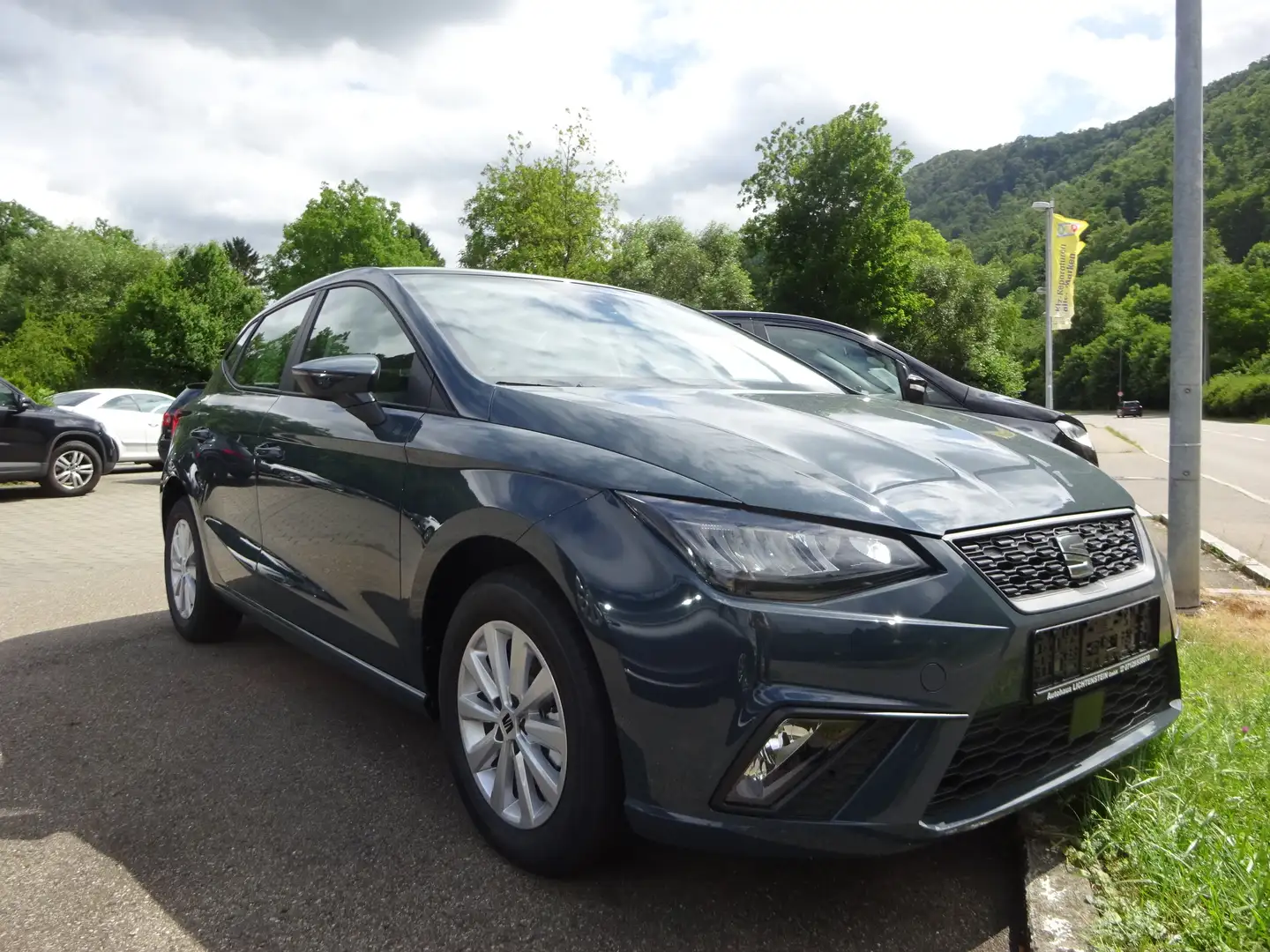 SEAT Ibiza Style 1,0 85kw 115PS Anschlußgarantie 36Mon Bleu - 1
