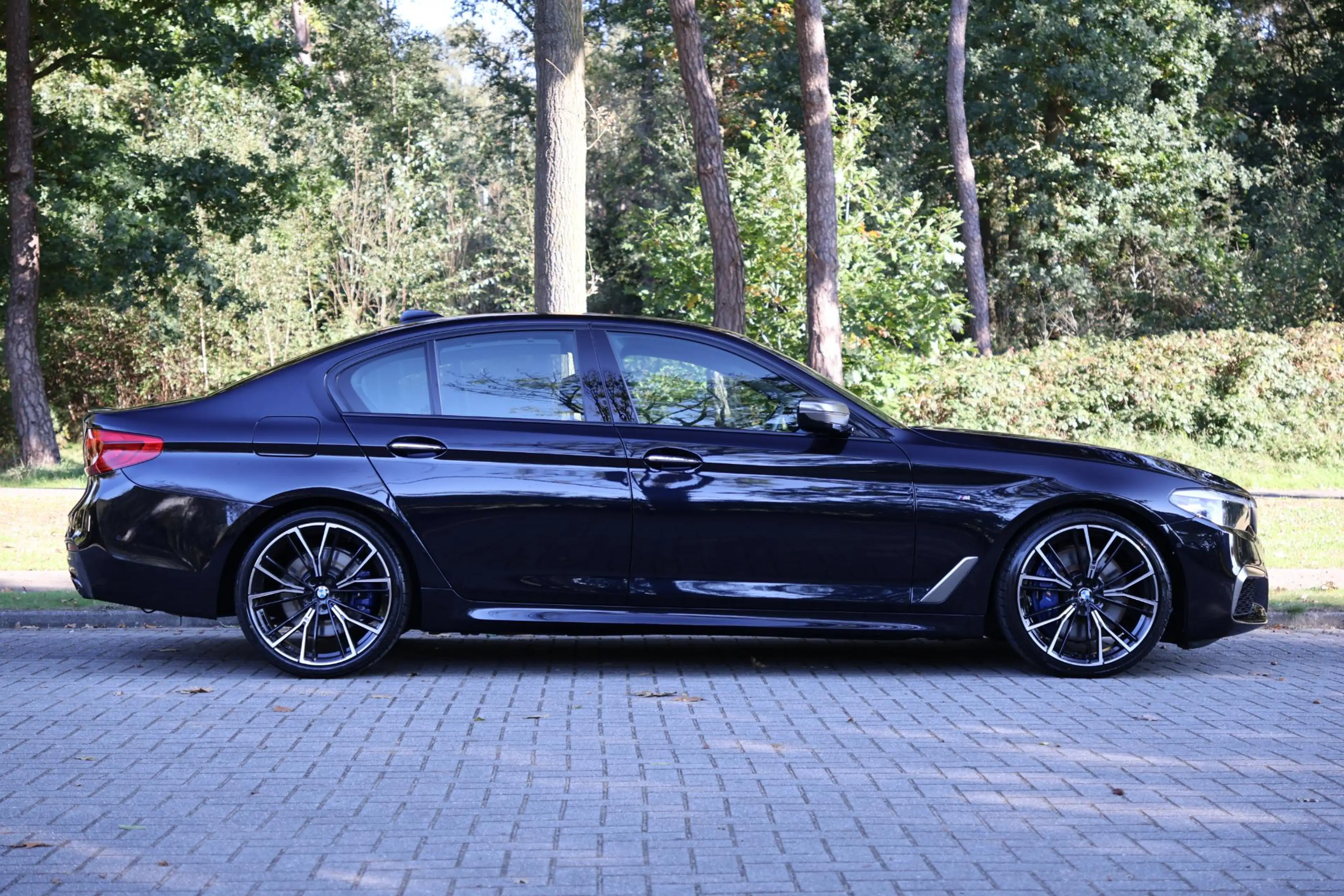 BMW M550 5-serie M550i xDrive Executive M-Sport | Merino le — photo 6