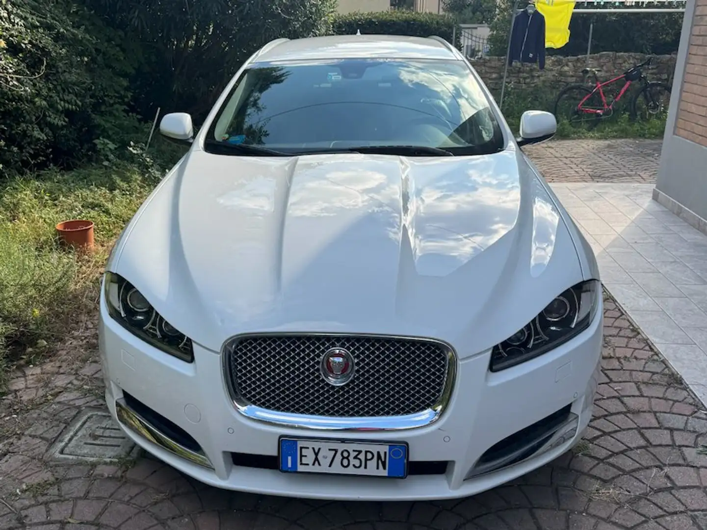 Jaguar XF XF I 2013 Sportbrake Sportbrake 2.2d Luxury 200cv Bianco - 1