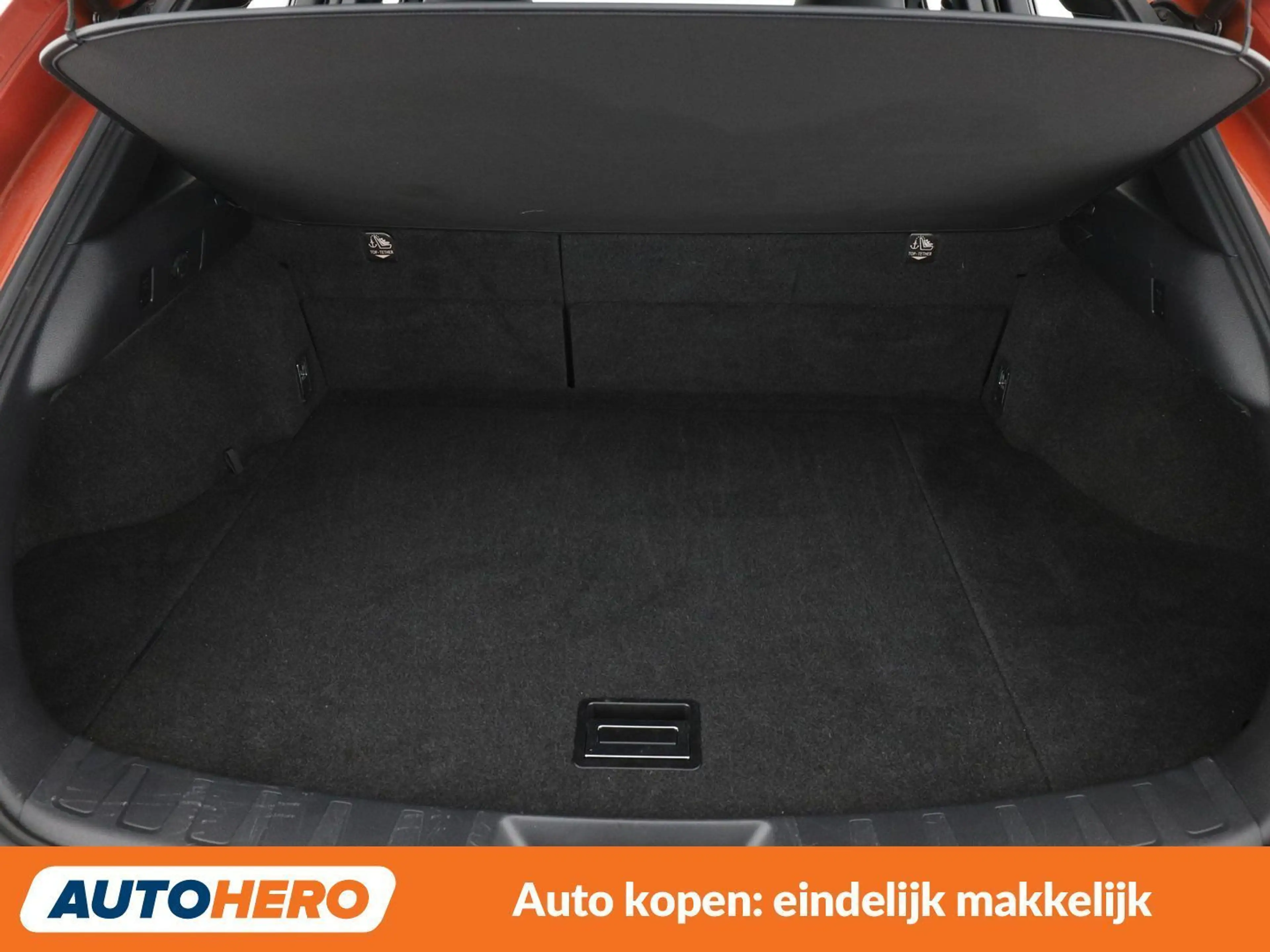 Lexus UX 250h UX 250h Luxe — photo 15