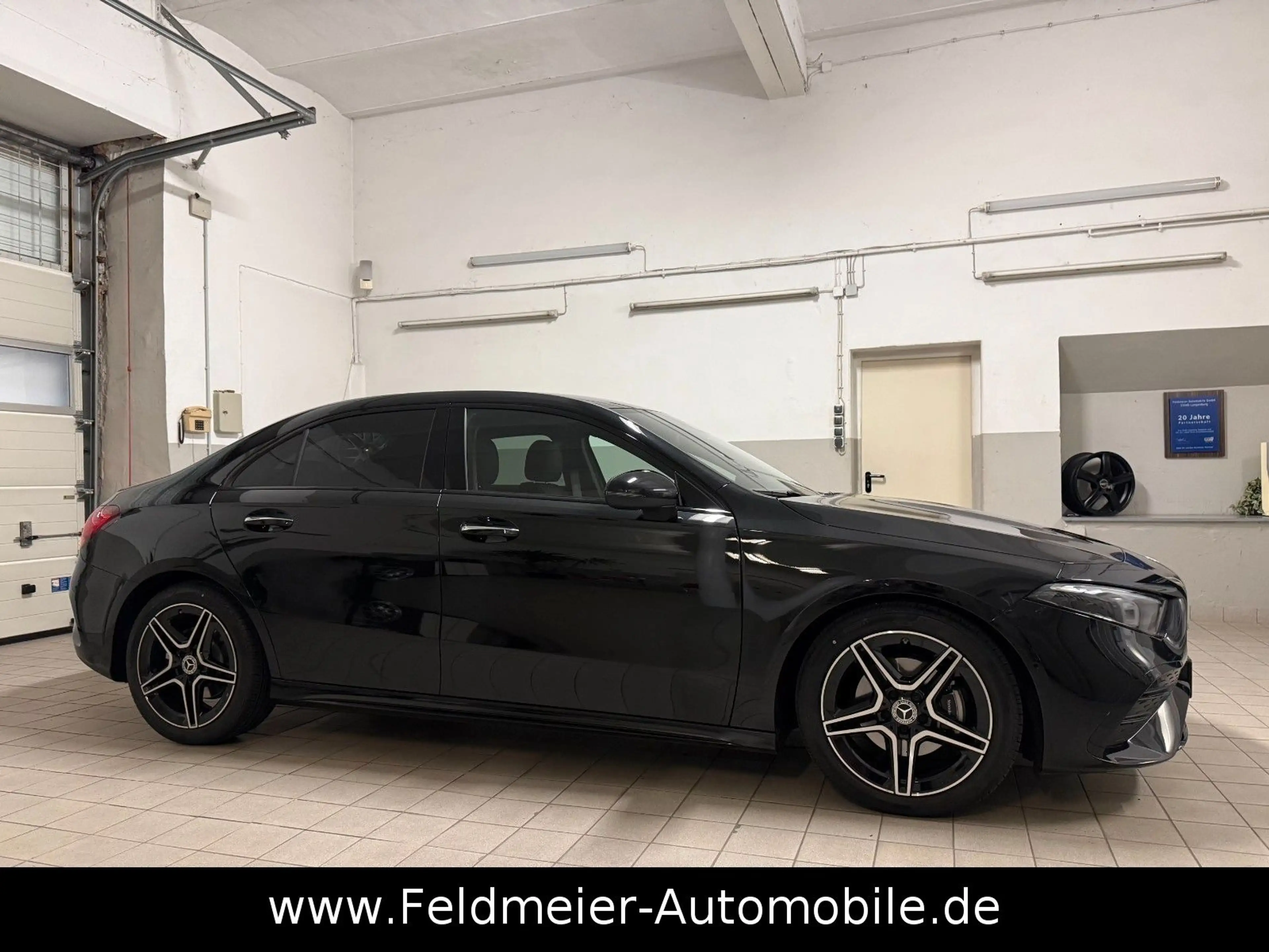 Mercedes-Benz A 200 AMG*Limo*Edition*Night*STHZ*AHK*Distr*Totw — photo 15