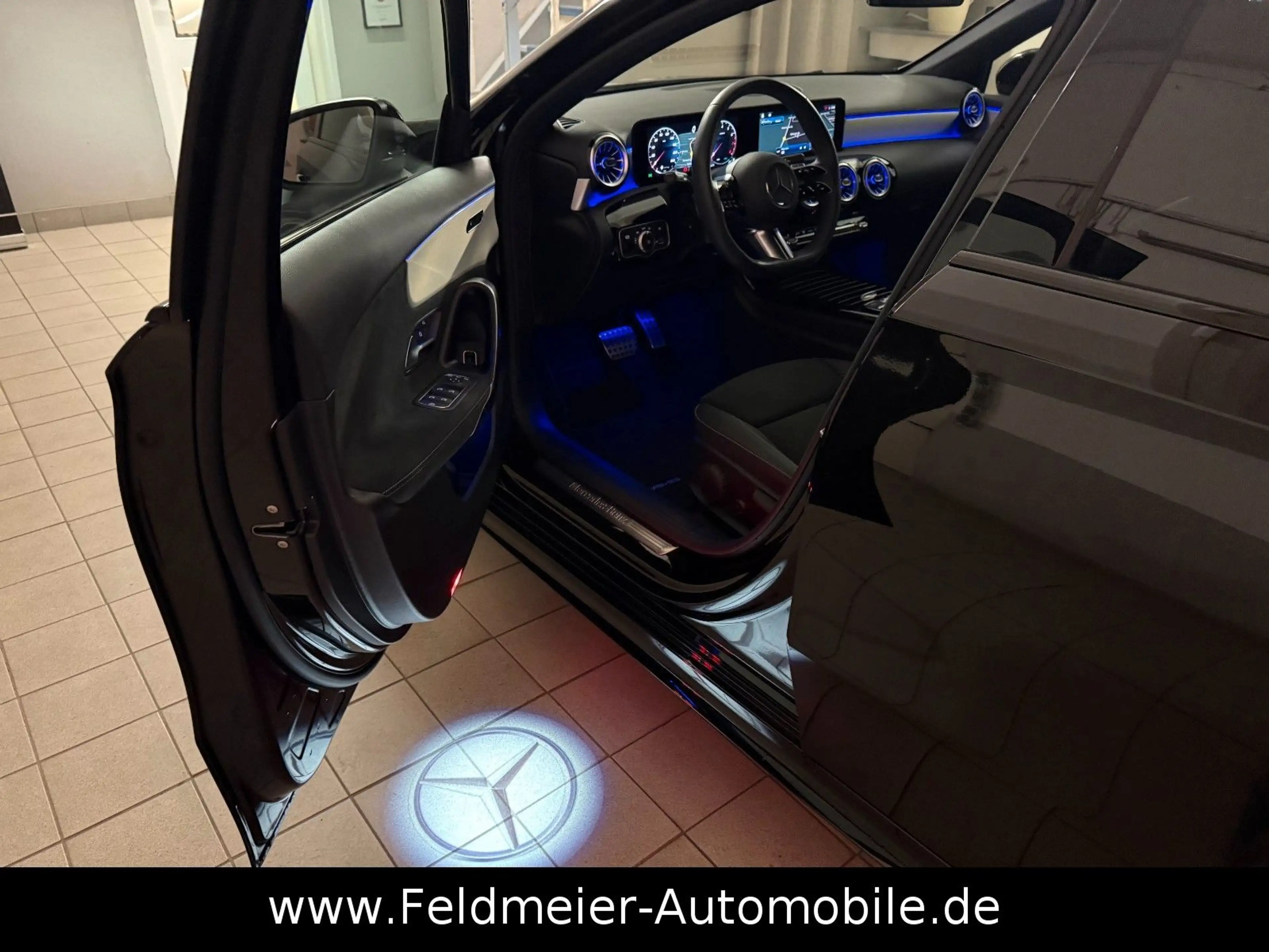 Mercedes-Benz A 200 AMG*Limo*Edition*Night*STHZ*AHK*Distr*Totw — photo 5