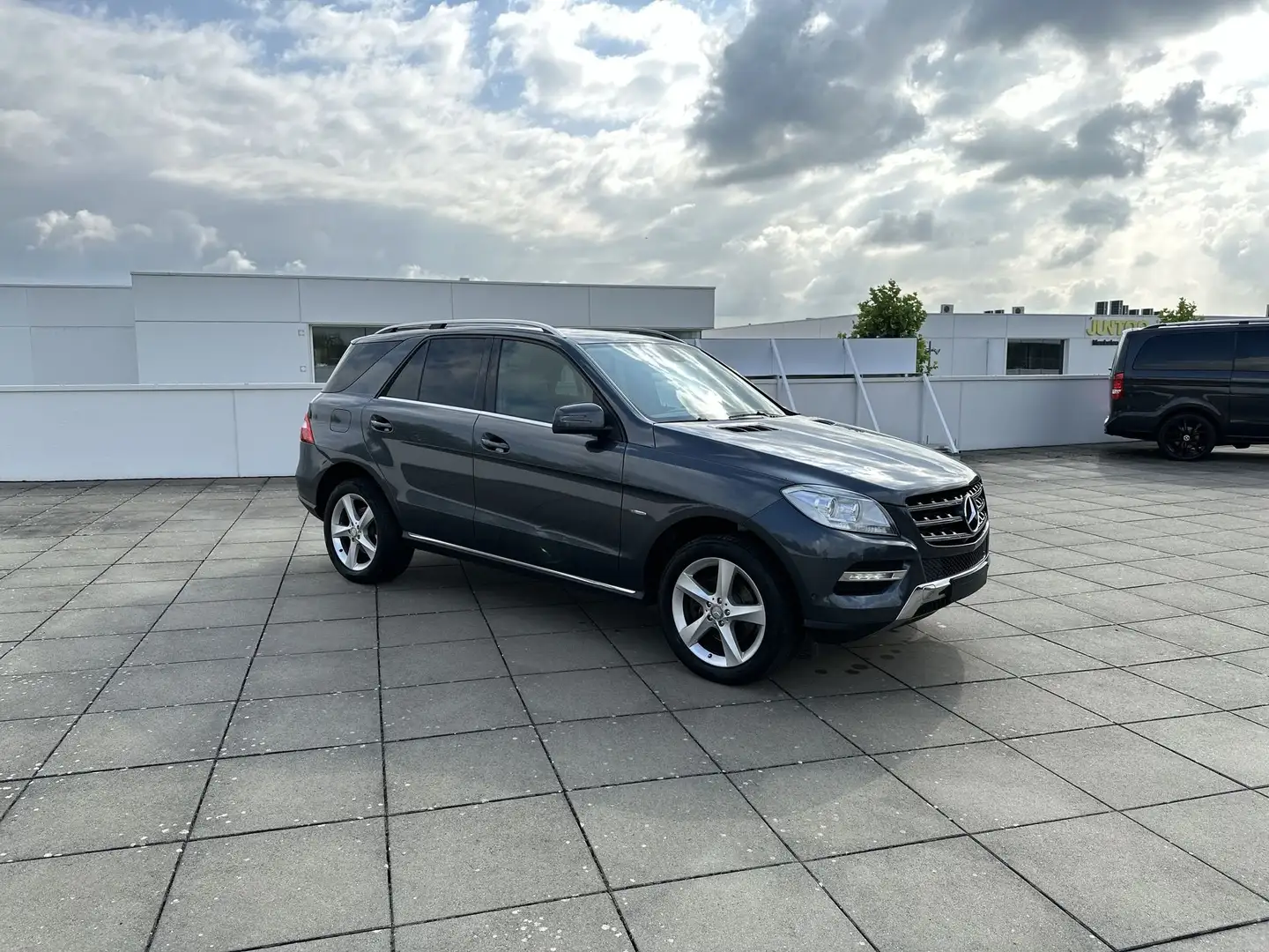 Mercedes-Benz ML 250 BlueTEC 4MATIC 7G-TRON/LEDER/SCHUIFDAK/COMAND APS Gris - 1