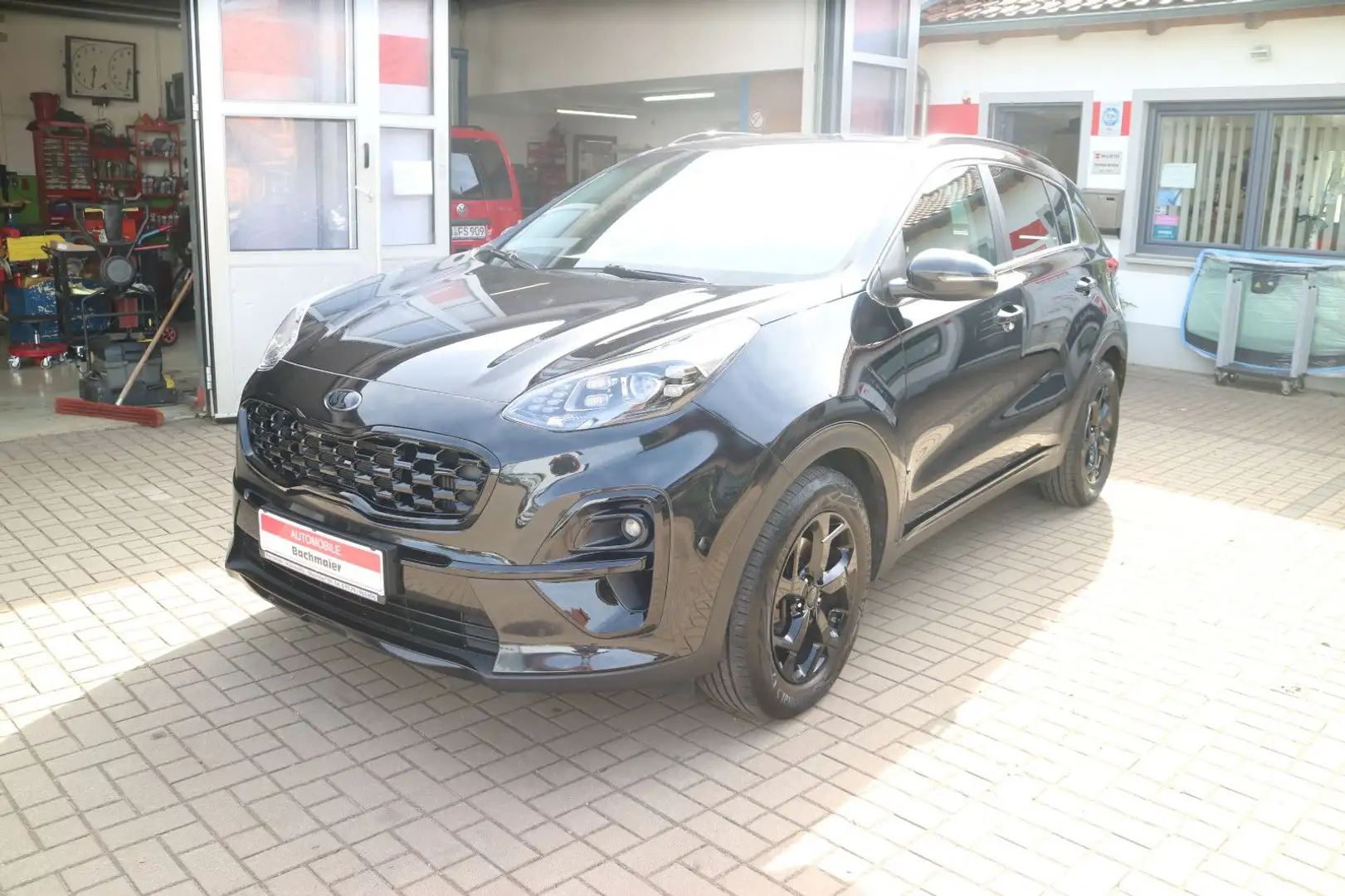 Kia Sportage Black Edition 2WD-KAMERA-NAVI-WR-kpl. Schwarz - 1