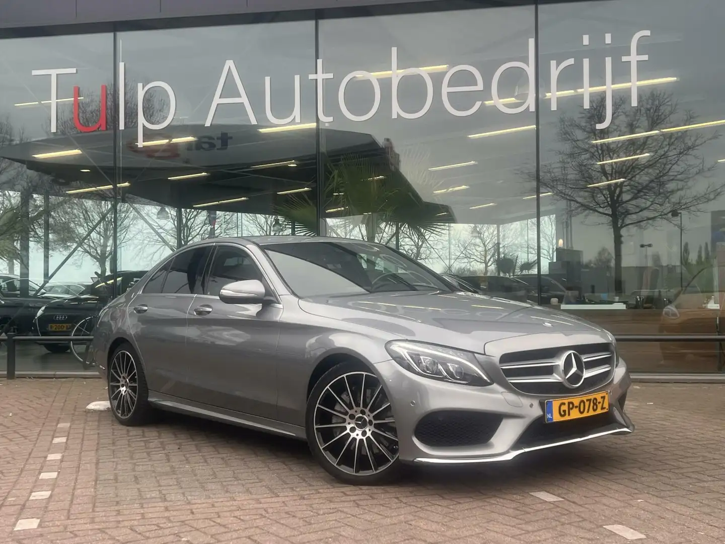 Mercedes-Benz C 350 e Lease Edition AMG Dealer NAP Gris - 2