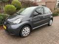 Toyota Aygo 1.0-12V Cool Airco/ Orig NL auto/ 5 drs/ met NAP/ Grijs - thumbnail 2