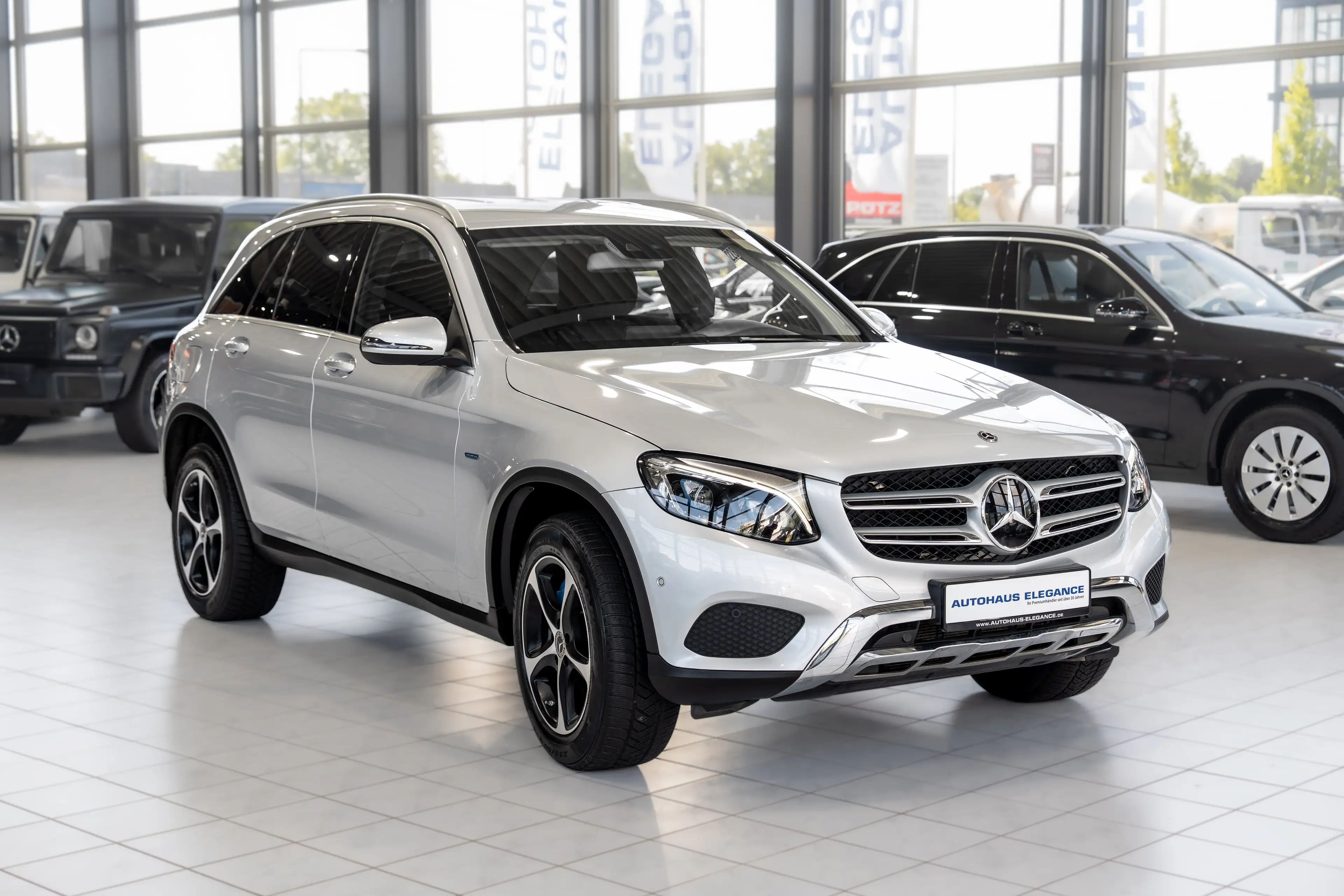 Mercedes-Benz GLC 350 e 4Matic*KOMFORT-PAKET*LED*NAVI*KAMERA* — photo 8