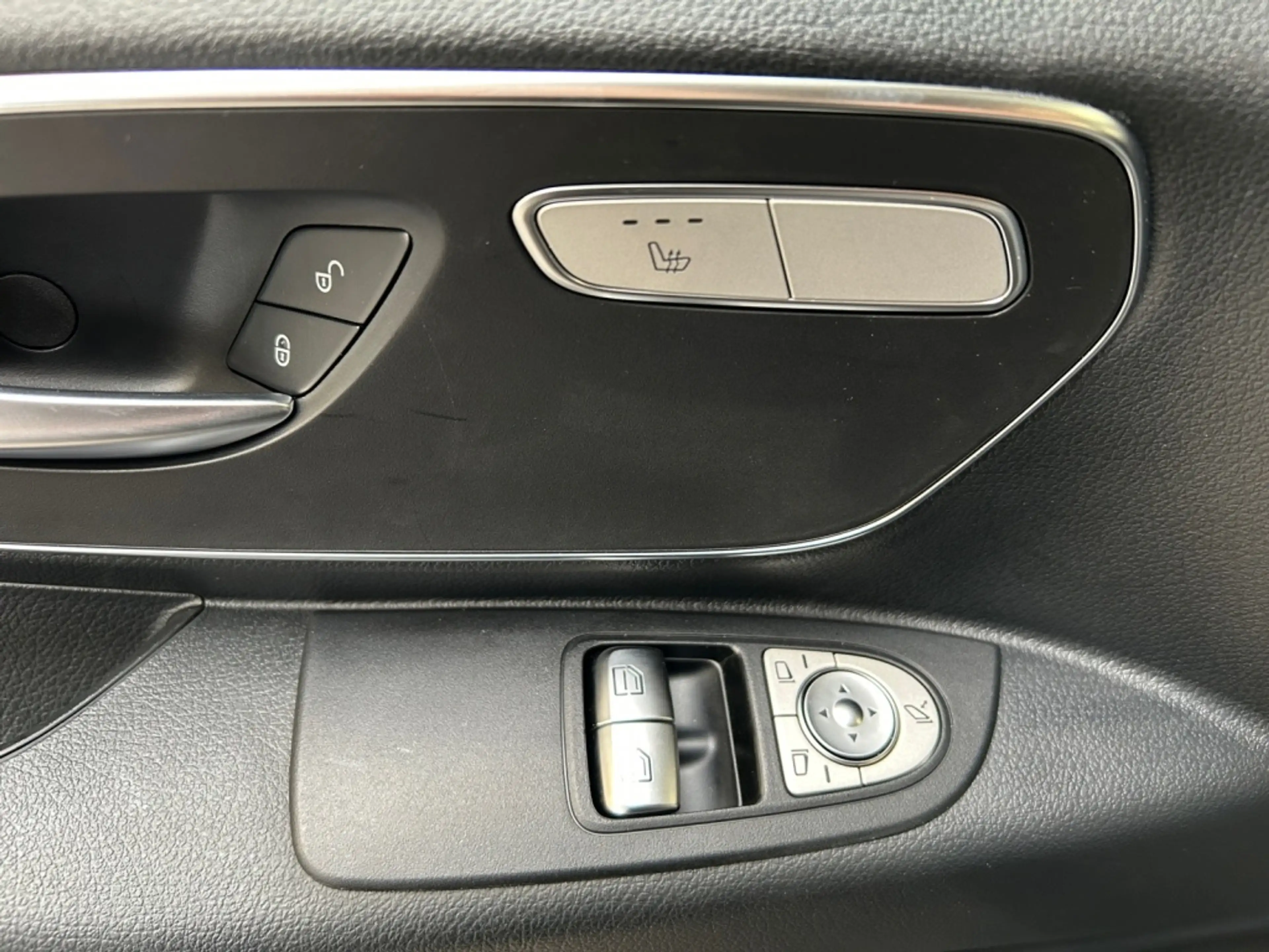 Mercedes-Benz Vito 116 CDI Tourer PRO Lang LED*STHZG*AHK*Kamera — photo 11
