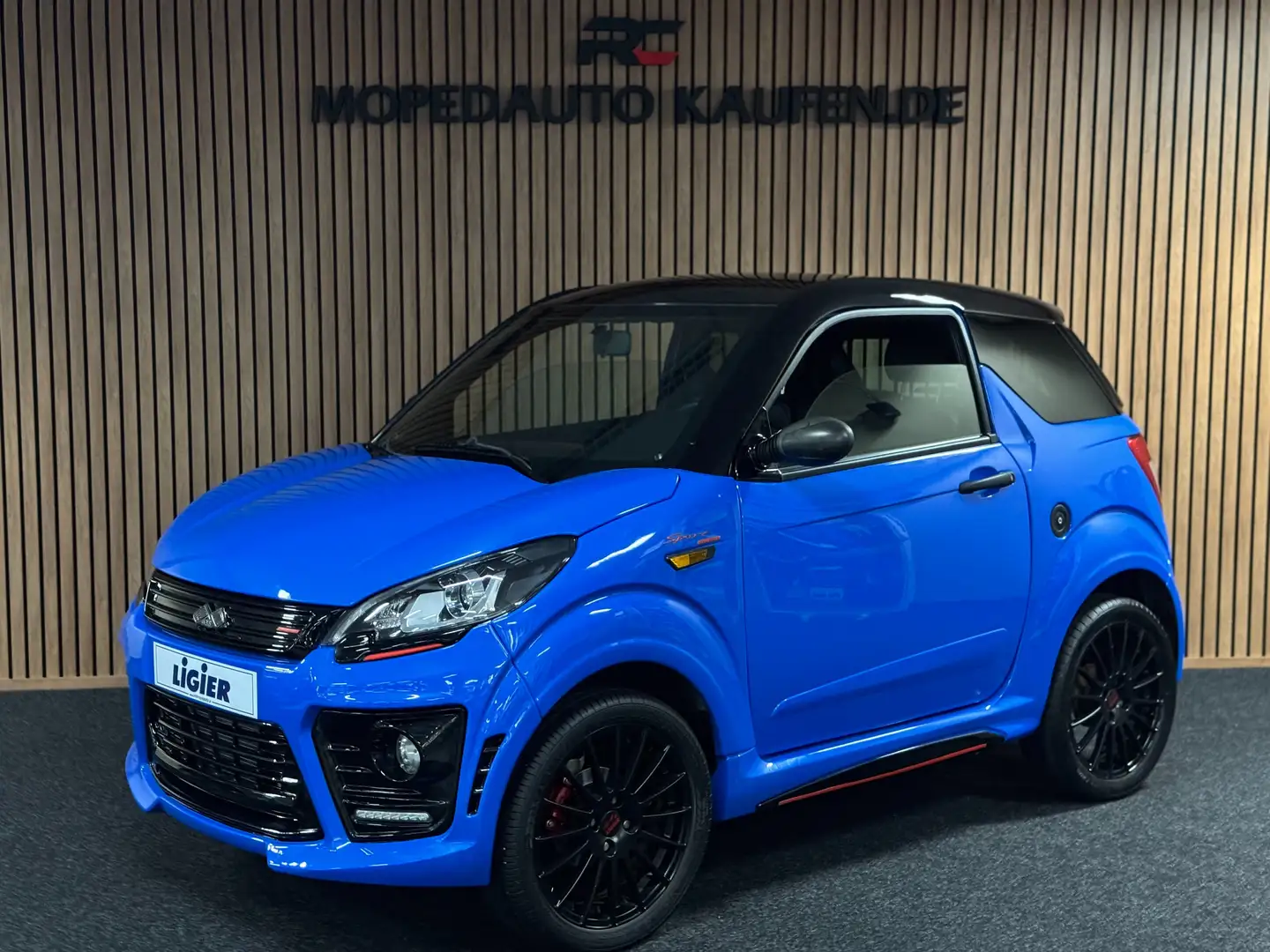 Ligier JS 50 Ultimate Sport Blau | 8 PS DCI motor Bleu - 1
