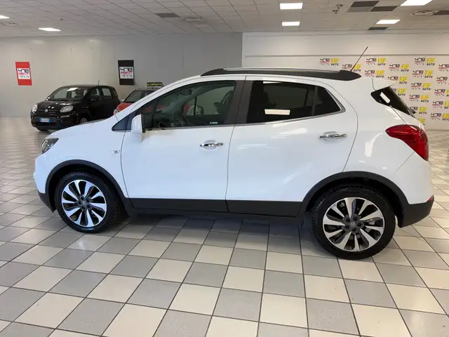 Opel Mokka X view 2