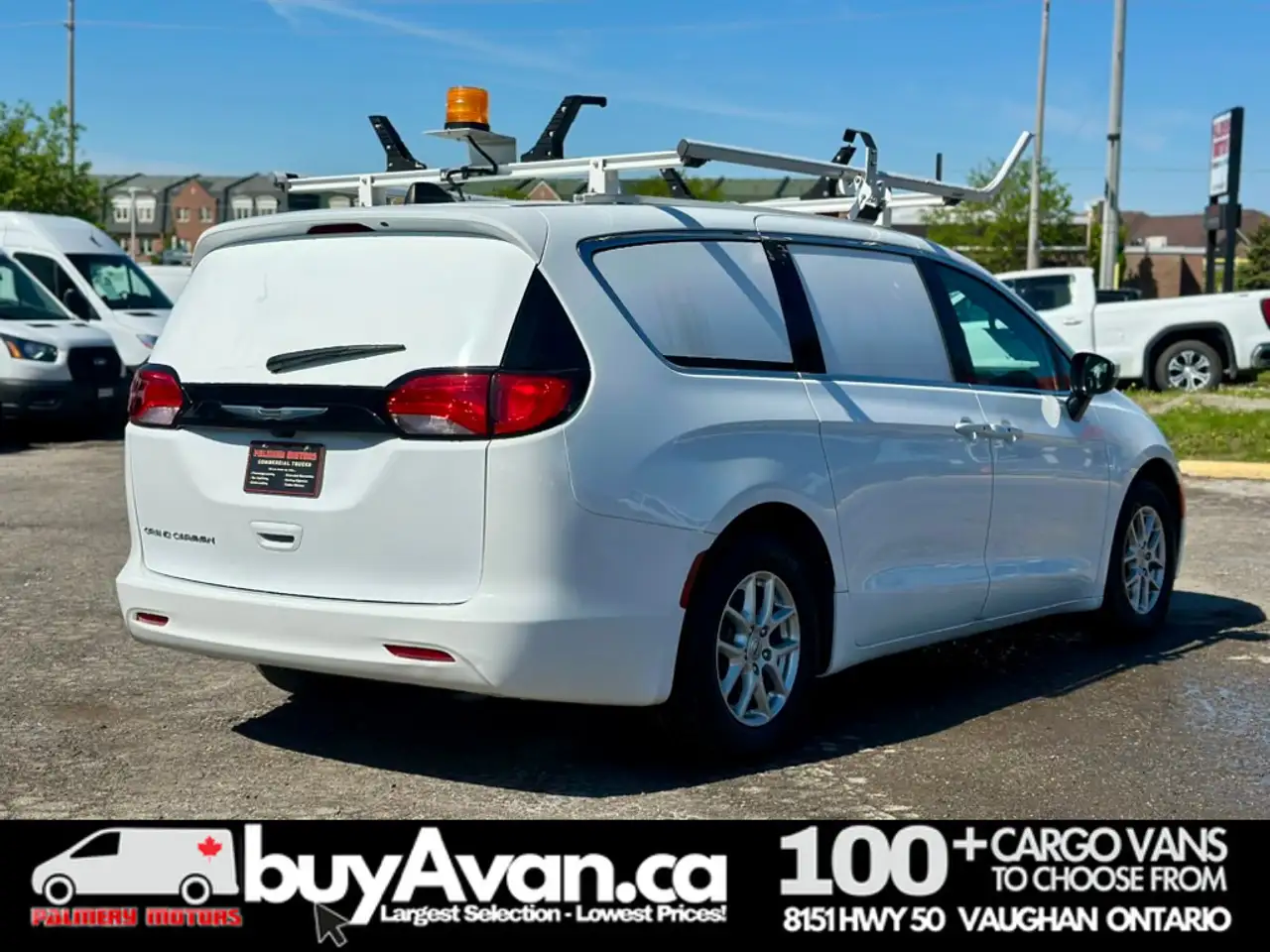 Chrysler Grand Caravan снимка Chrysler Grand Caravan