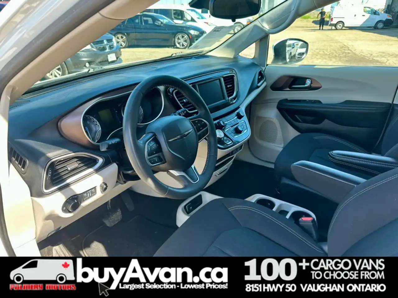 Chrysler Grand Caravan снимка Chrysler Grand Caravan