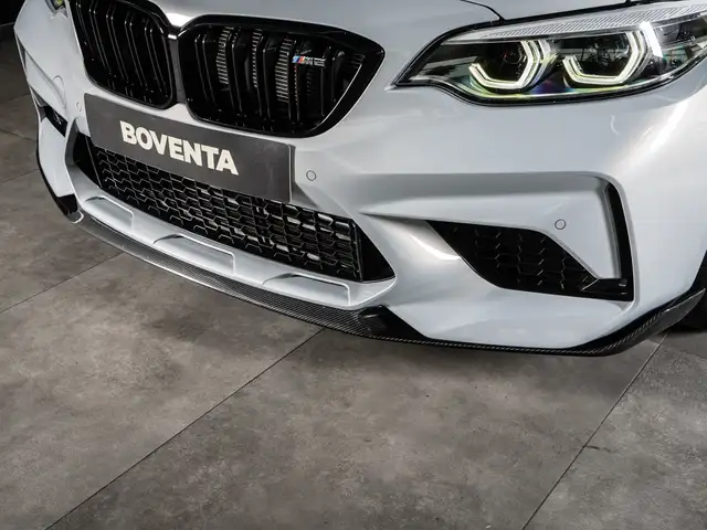 BMW M2 view 11