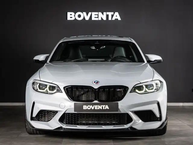 BMW M2 view 2