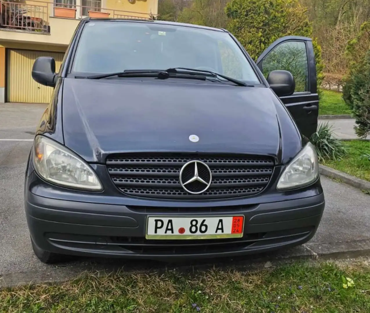 Mercedes-Benz Vito 115 CDI Kompakt DPF Aut. Basic Schwarz - 1