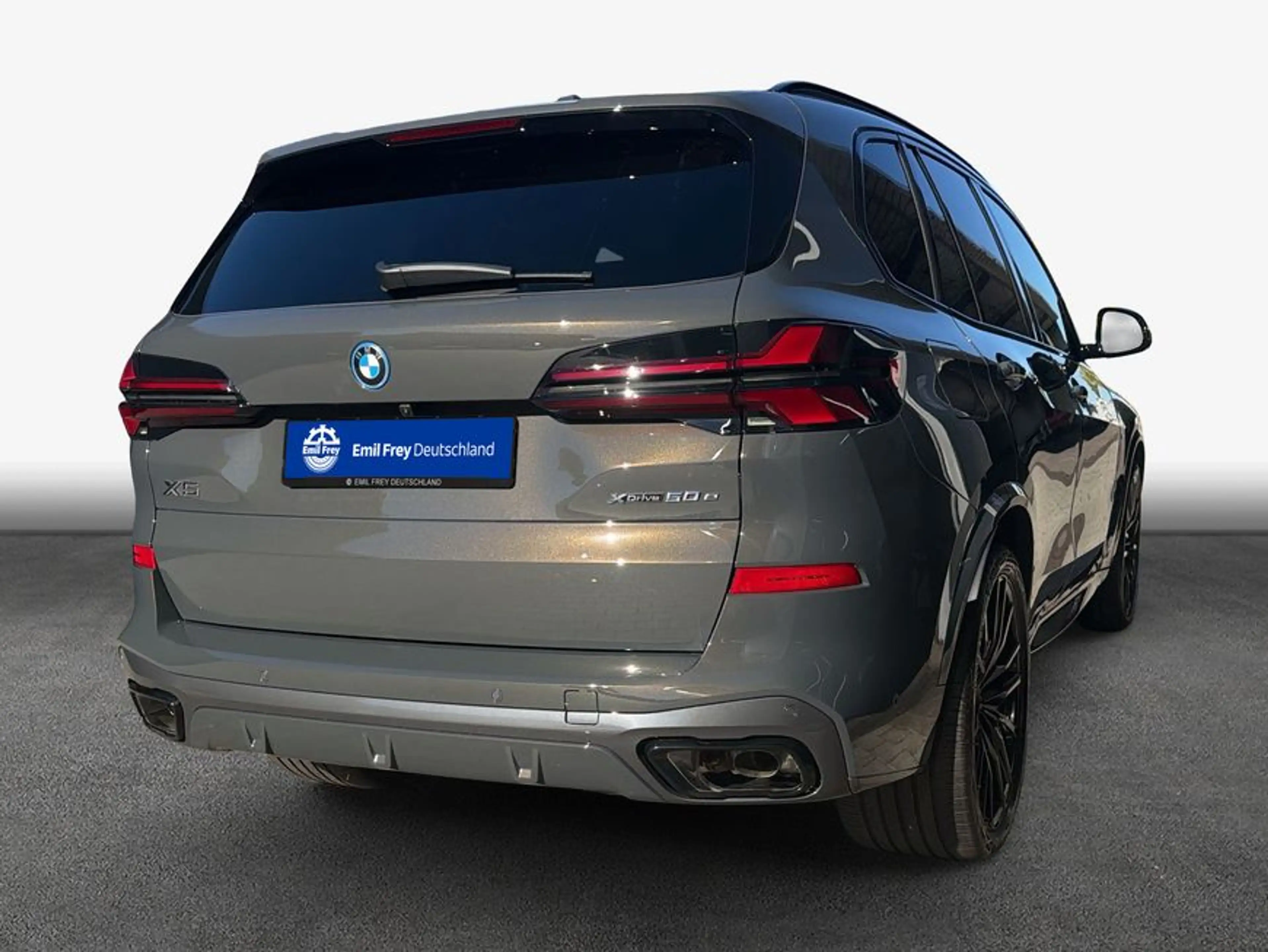 BMW X5 xDrive50e 230 kW, 5-türig — photo 2