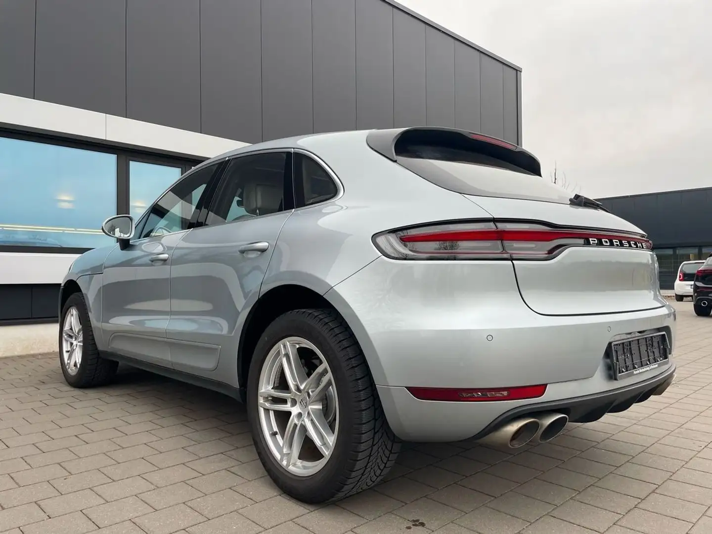 Porsche Macan S Argent - 2
