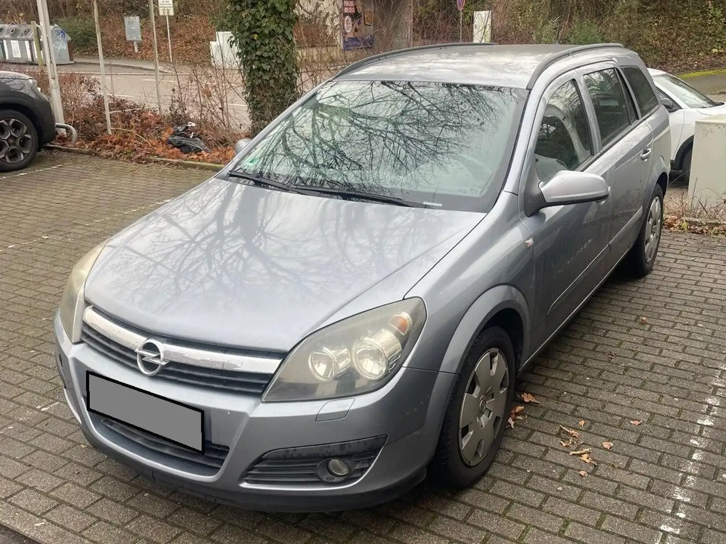 Opel Astra Astra Caravan 1.6 Caravan; TÜV bis 9/2026 Grau - 1