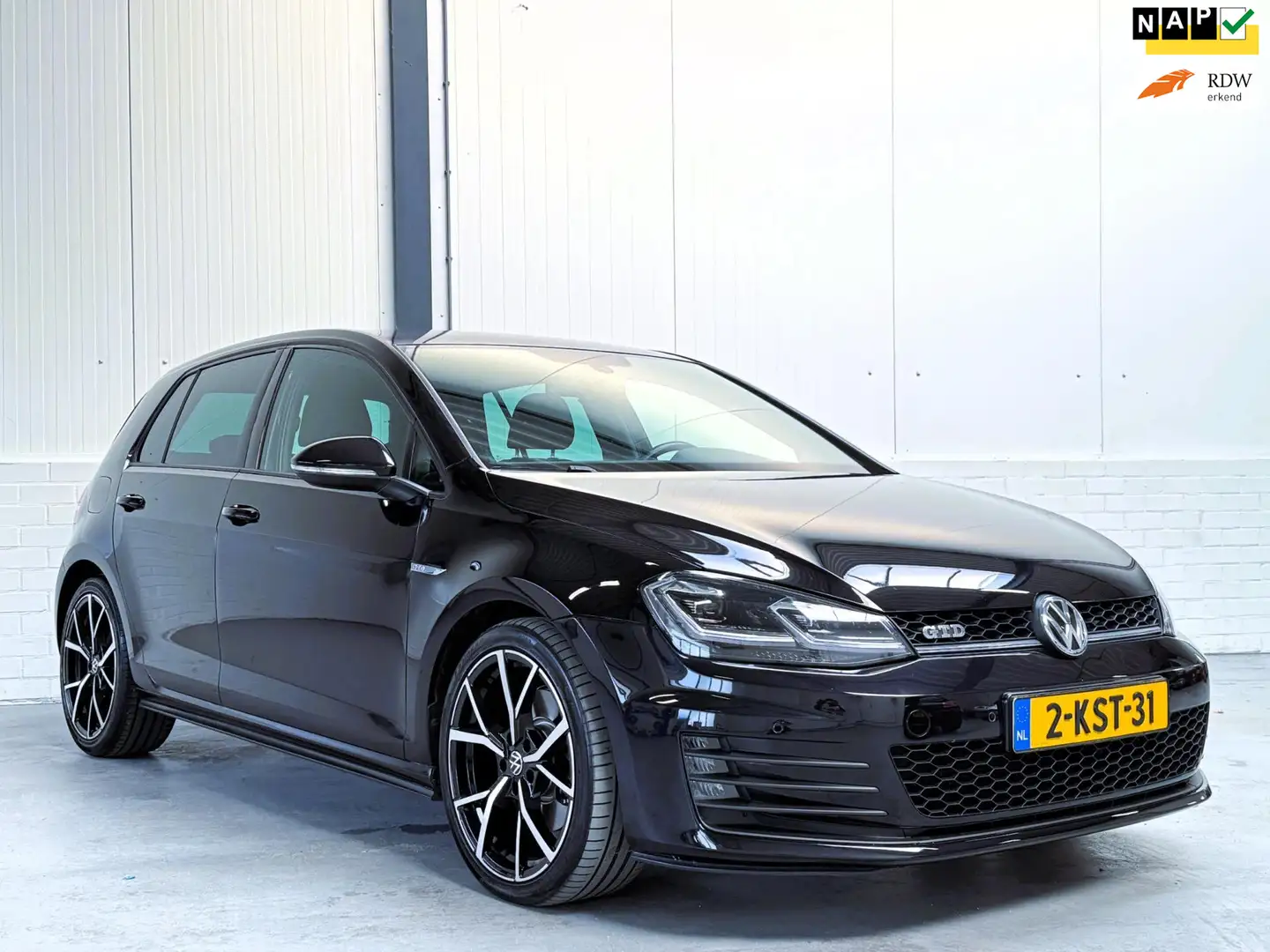 Volkswagen Golf GTD 2.0 TDI Org NL|2e EIgenaar Zwart - 1