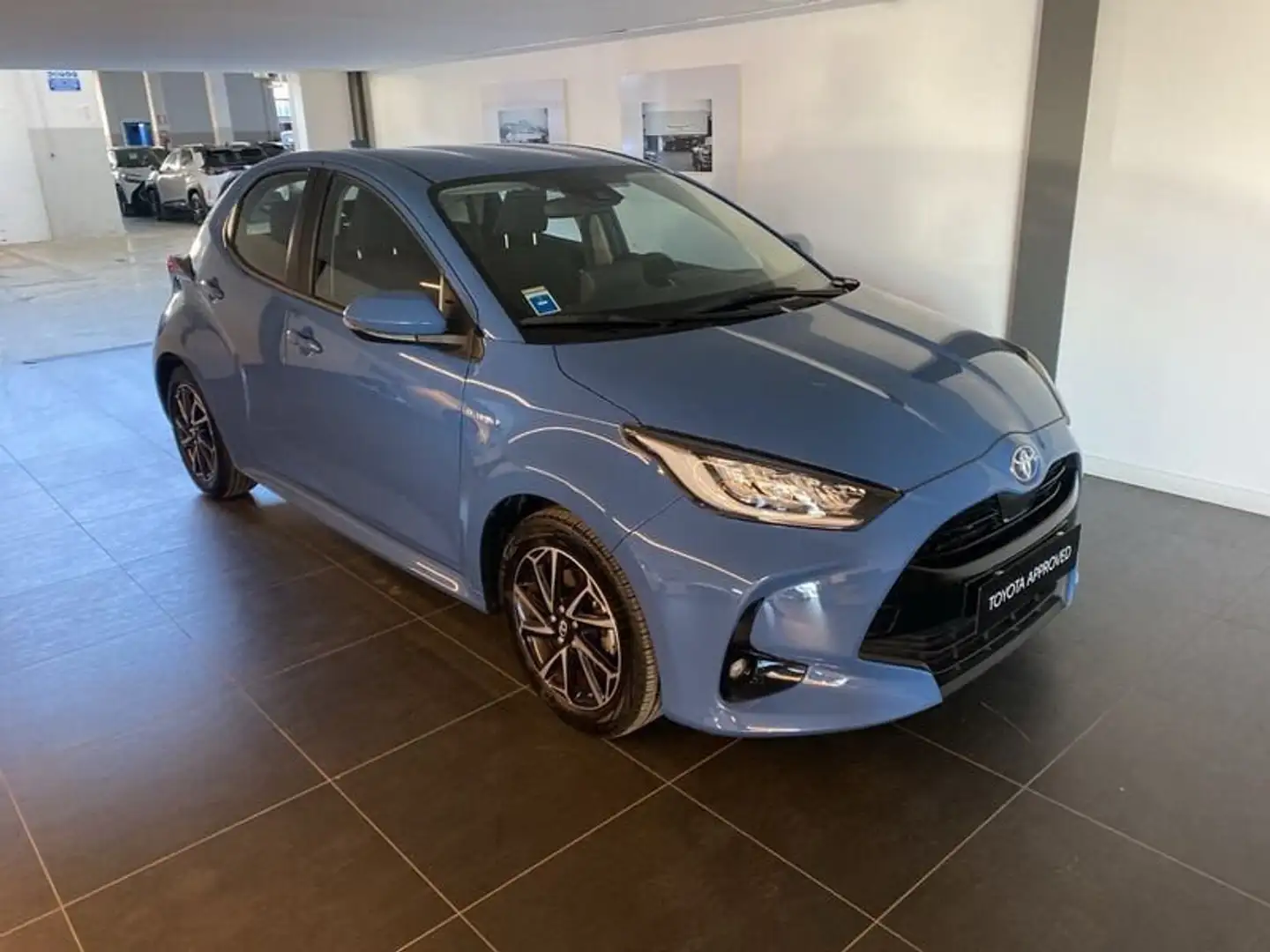 Toyota Yaris 1.5 Hybrid 5 porte Trend Blu/Azzurro - 2