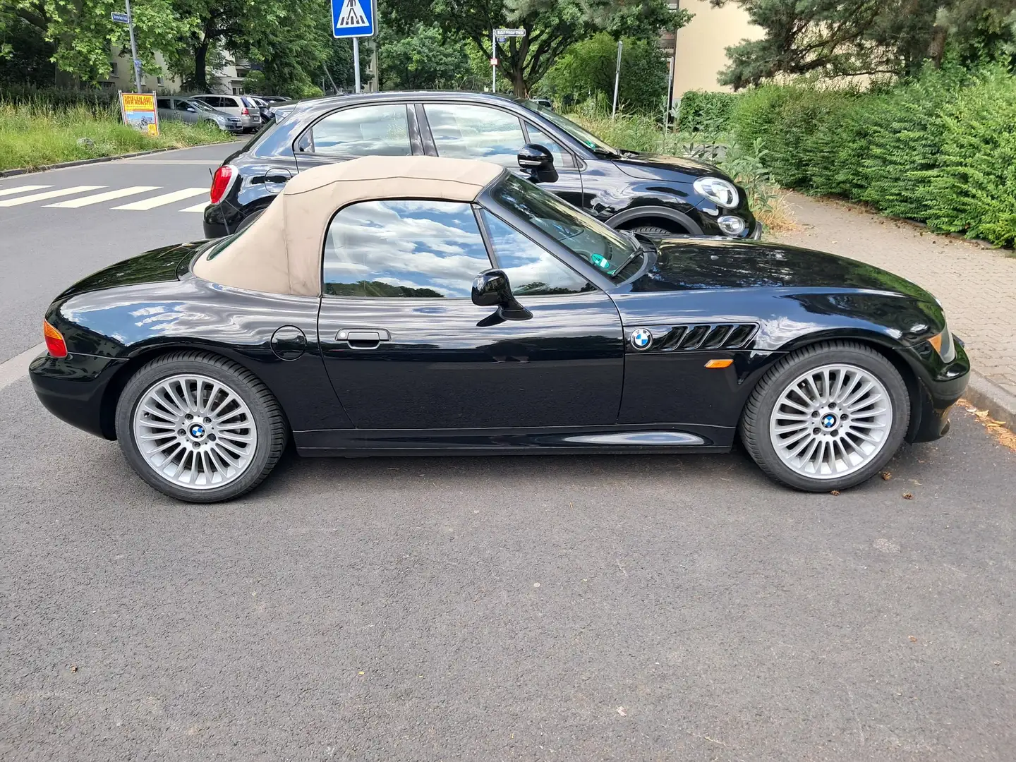 BMW Z3 roadster 1.9 Schwarz - 2